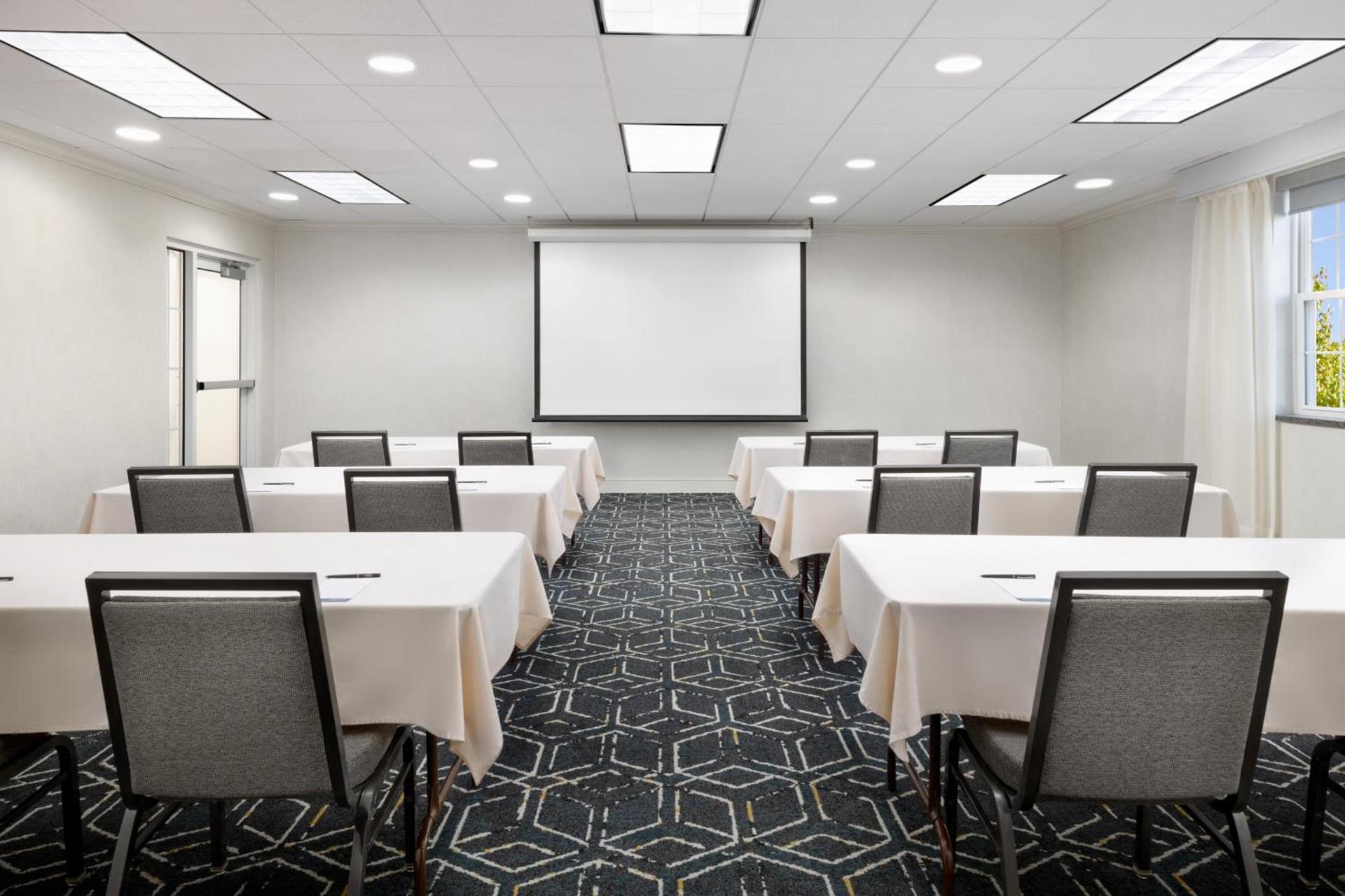 Homewood Suites by Hilton Manchester/Airport photo 39