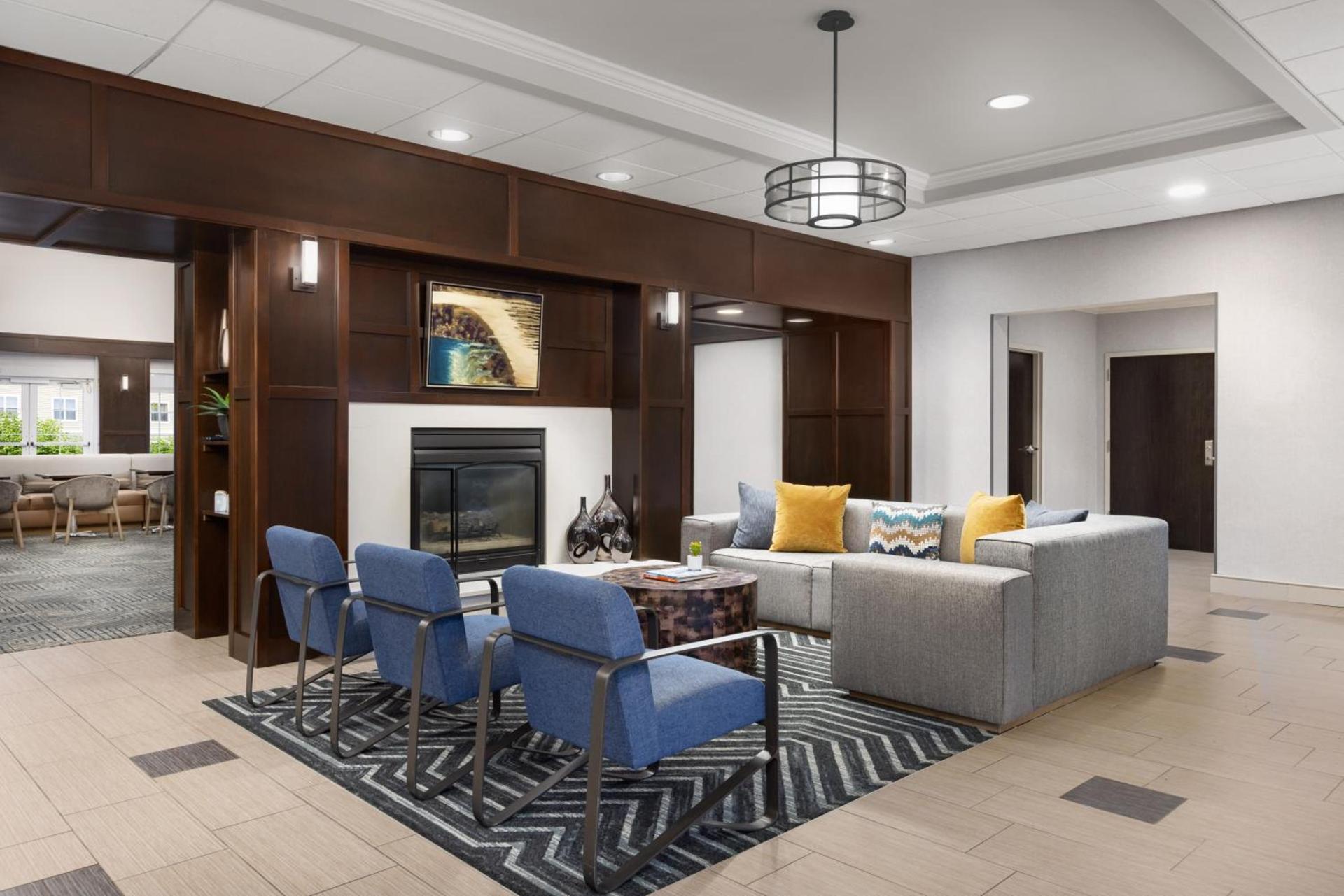 Homewood Suites by Hilton Manchester/Airport photo 3