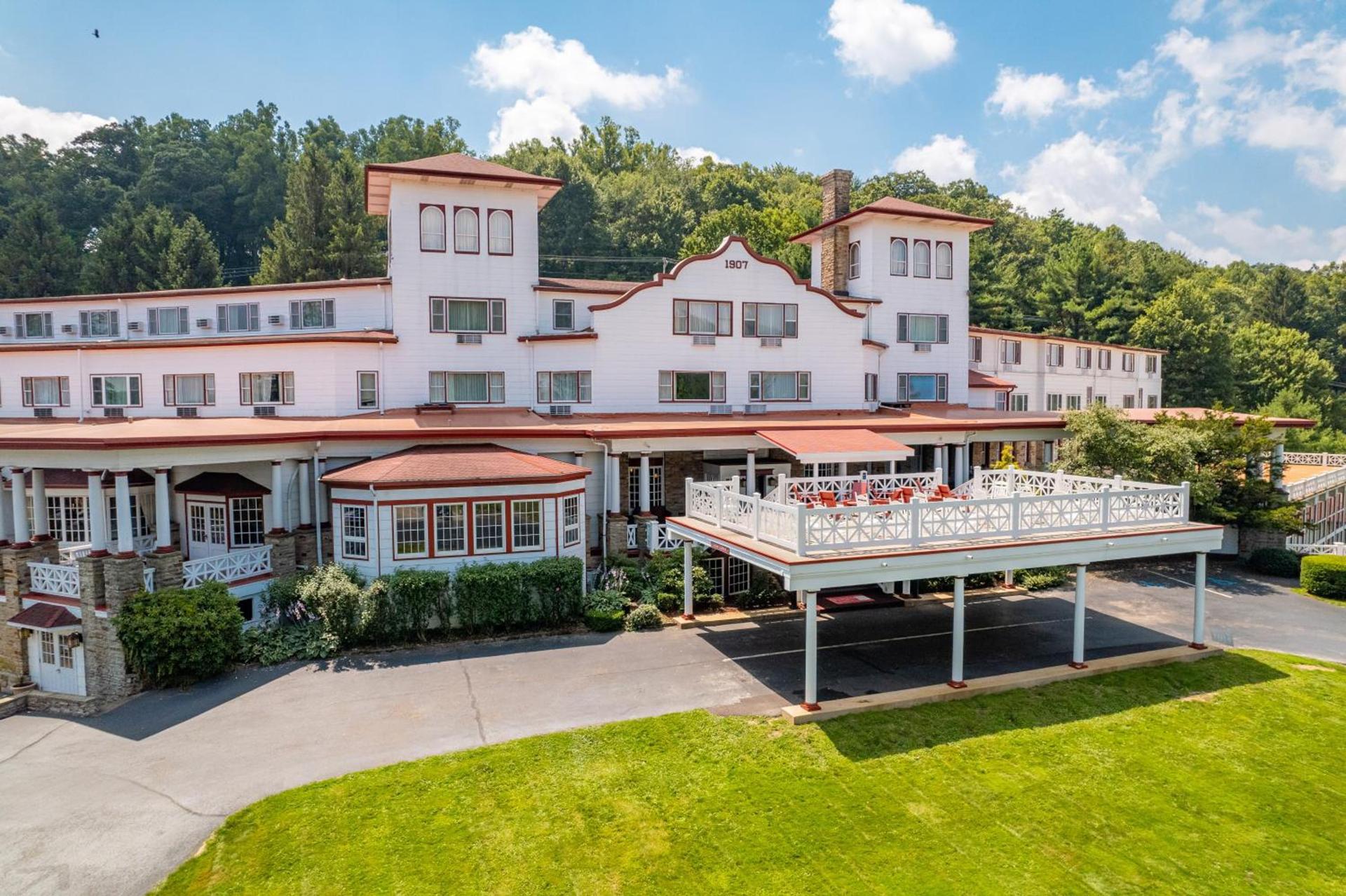Historic Summit Inn photo 1