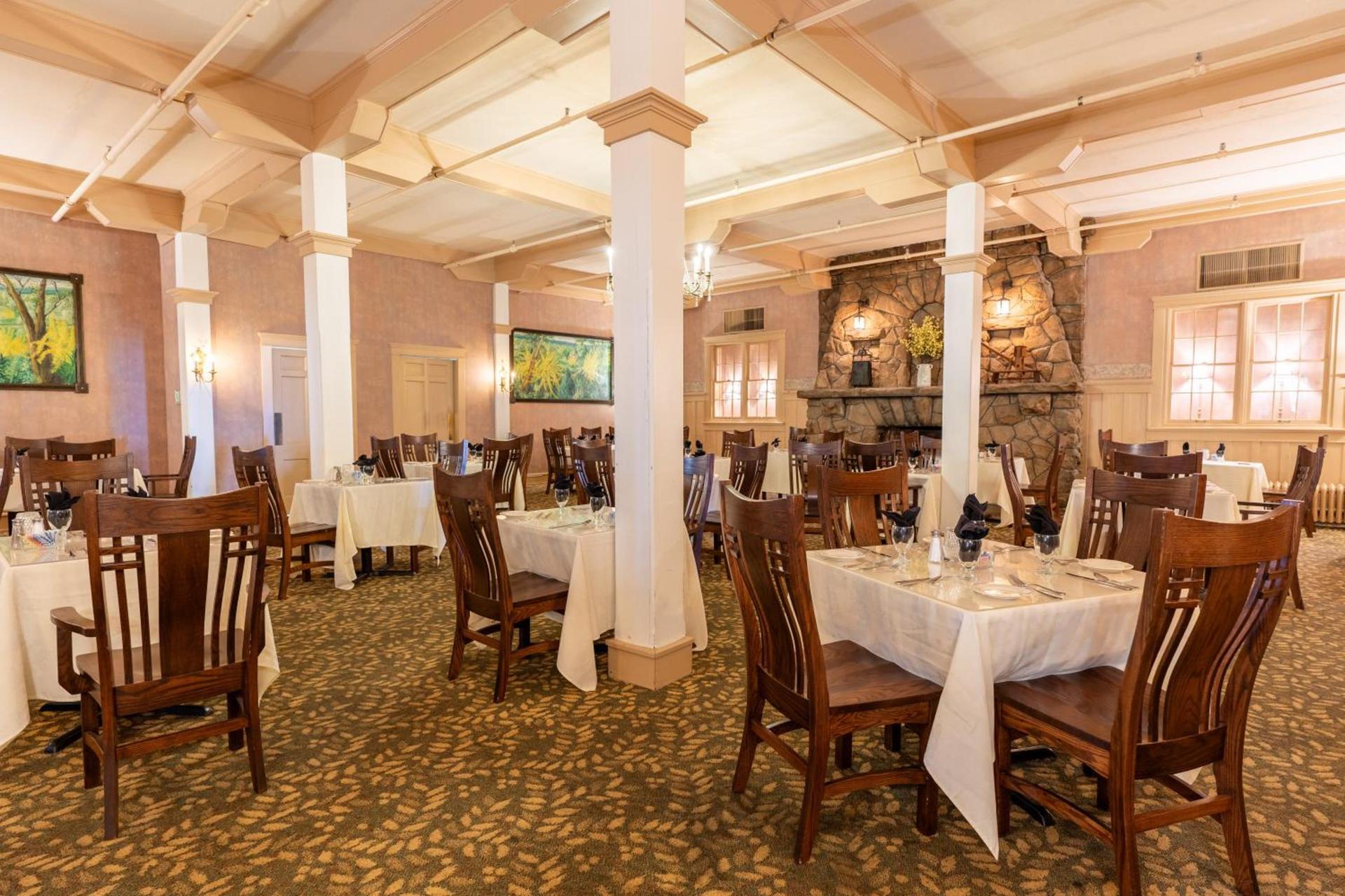 Historic Summit Inn photo 2
