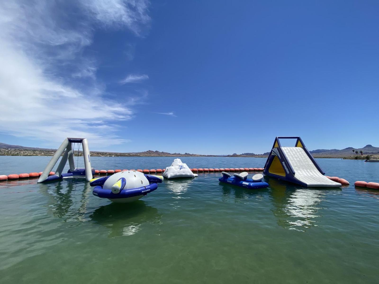 The Nautical Beachfront Resort photo 33