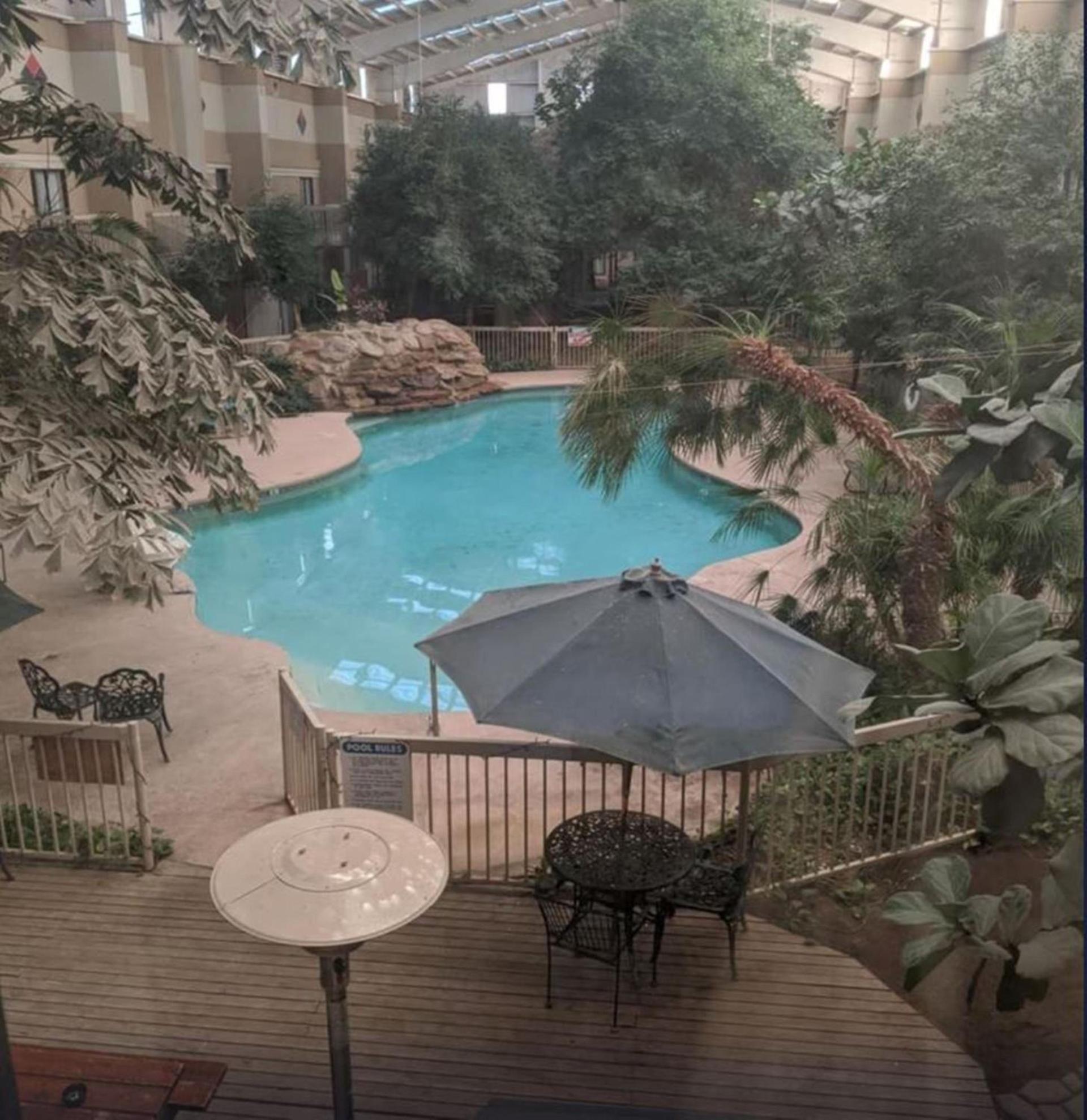 Atrium Inn photo 21