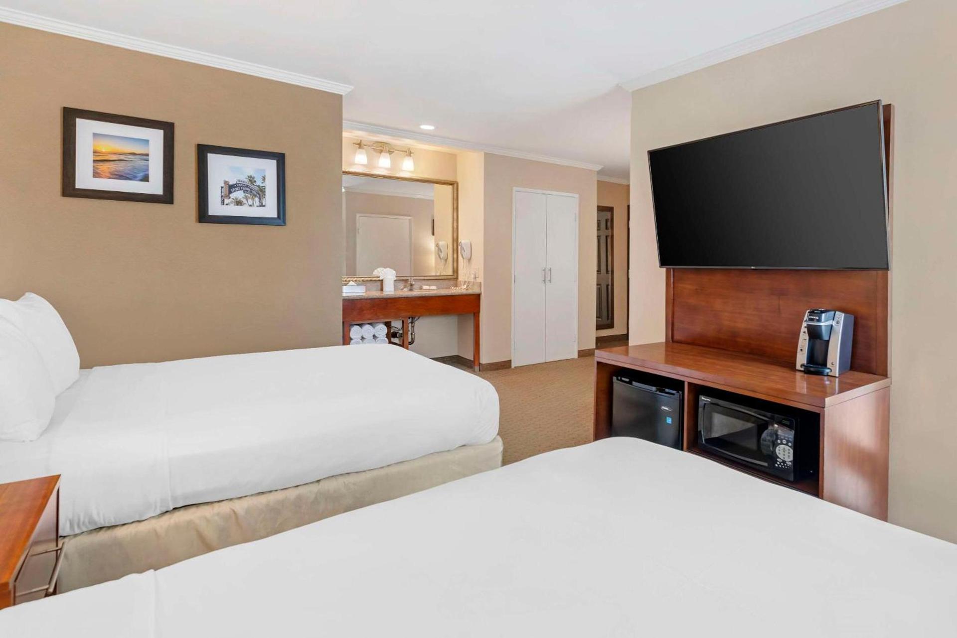 Comfort Inn Santa Monica - West Los Angeles photo 83