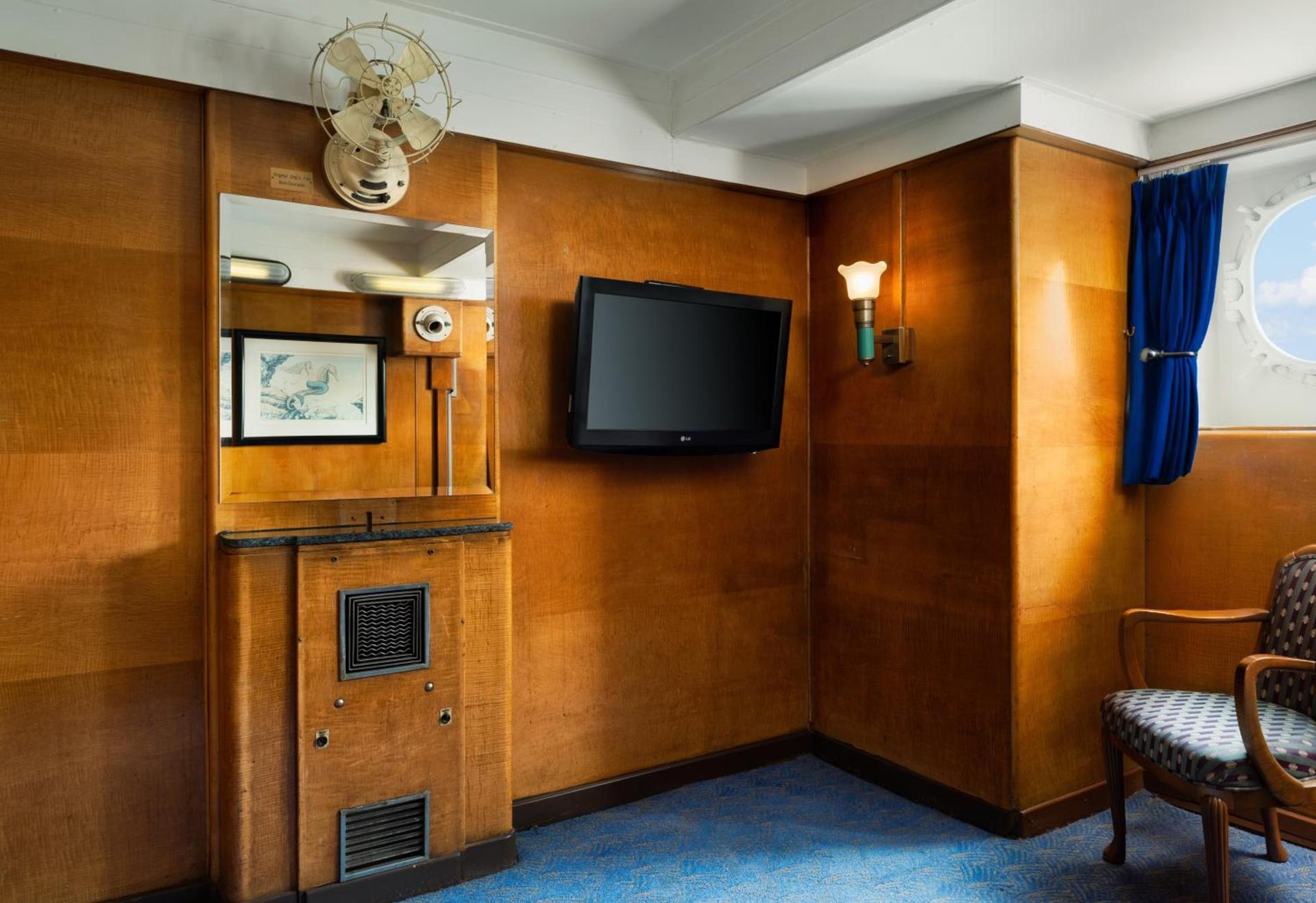 The Queen Mary photo 71