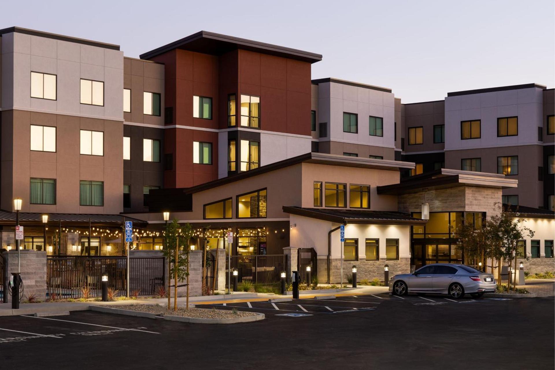 Residence Inn by Marriott Fairfield Napa photo 4