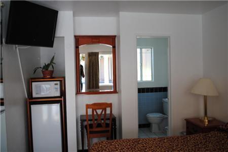 Rose Bowl Motel photo 6