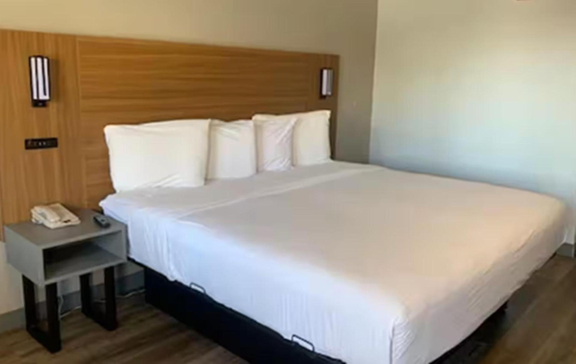 Motel 6-Santa Ana, CA photo 54