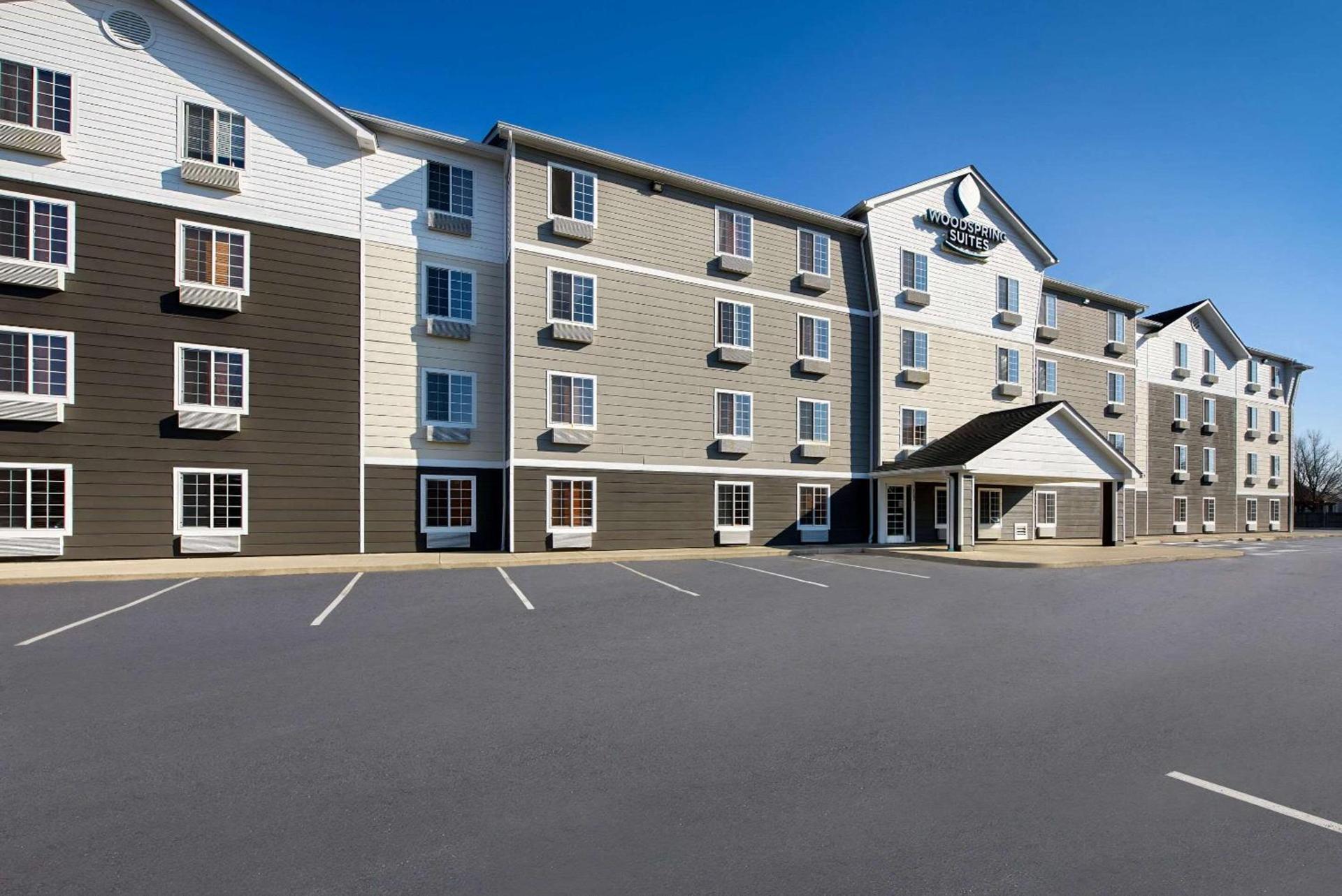 WoodSpring Suites Columbus Southeast photo 3