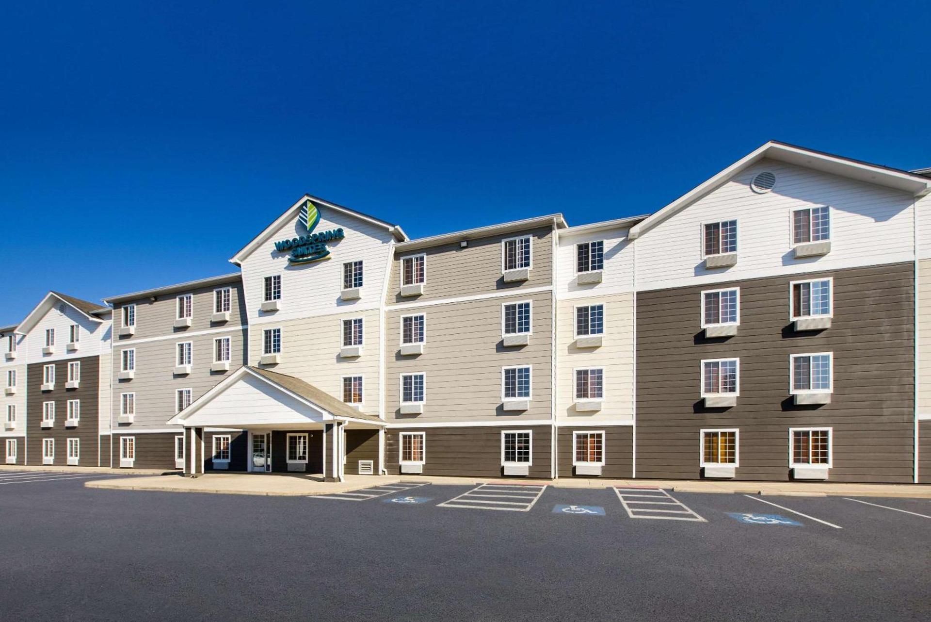 WoodSpring Suites Columbus Southeast photo 1