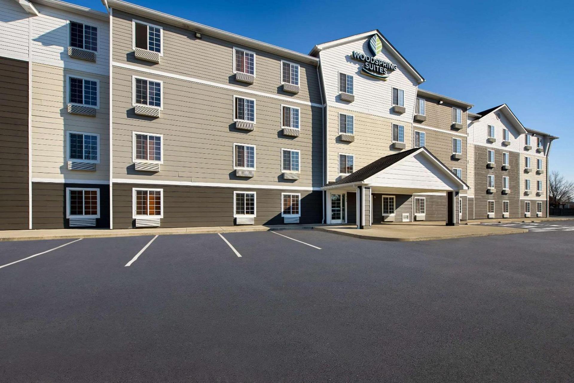 WoodSpring Suites Columbus Southeast photo 4
