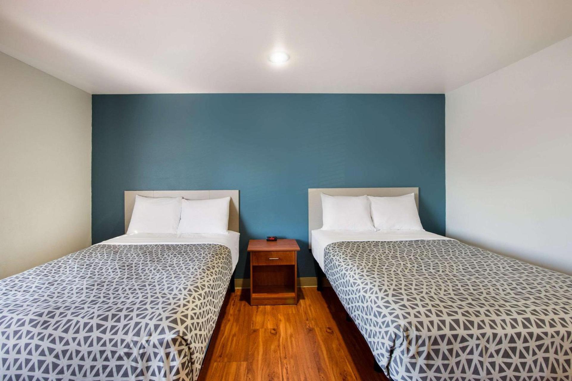 WoodSpring Suites Columbus Southeast photo 16