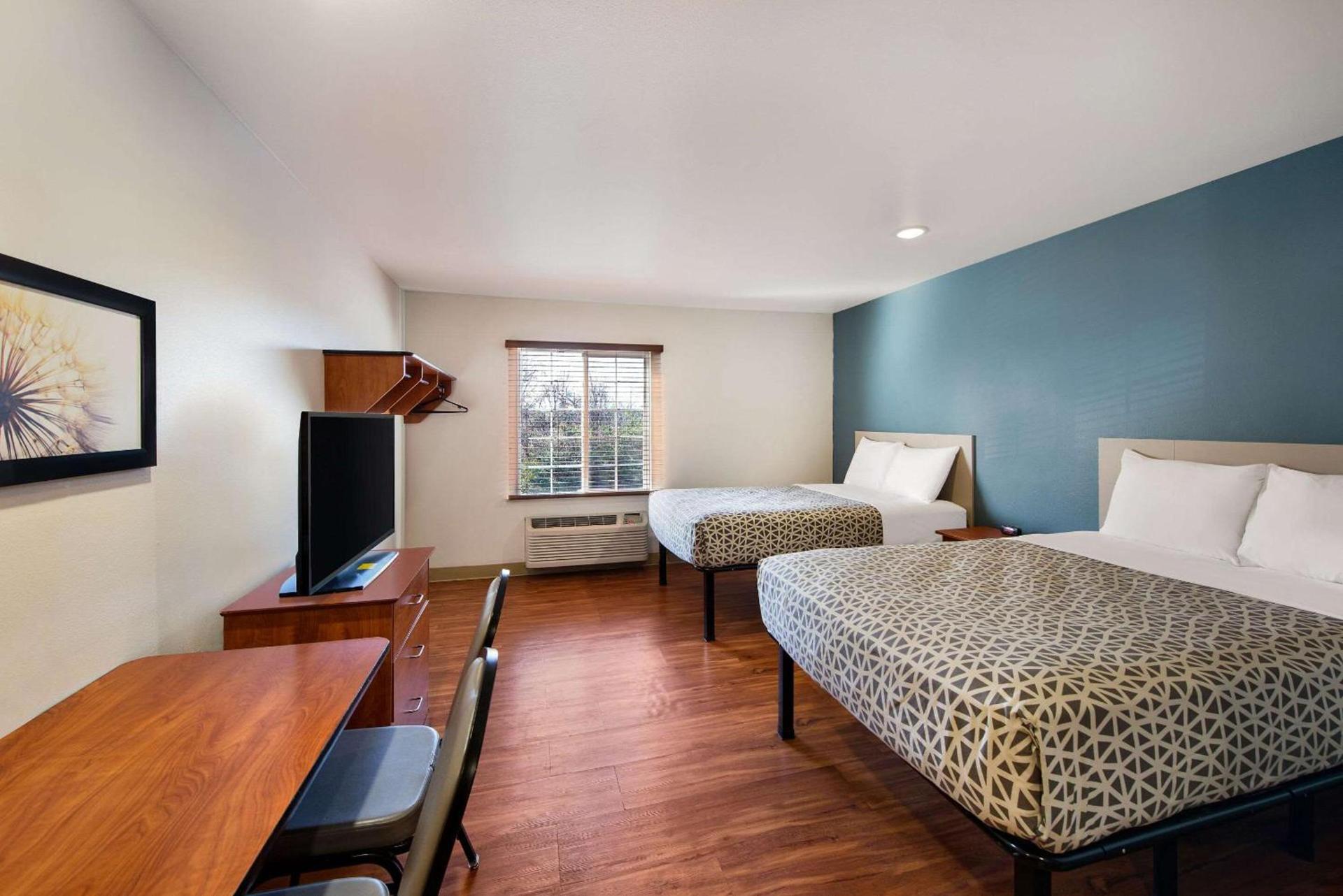 WoodSpring Suites Columbus Southeast photo 17