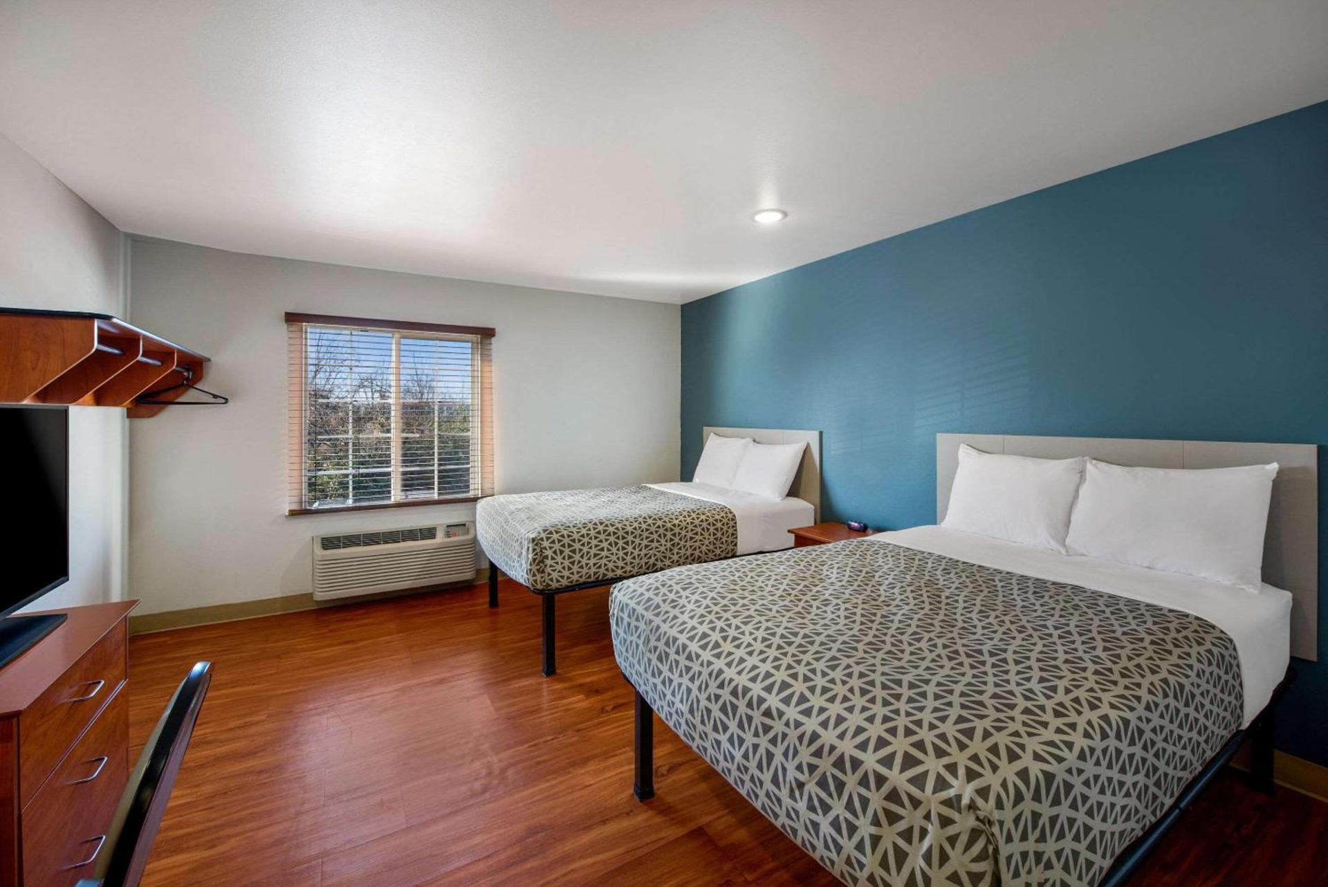 WoodSpring Suites Columbus Southeast photo 18
