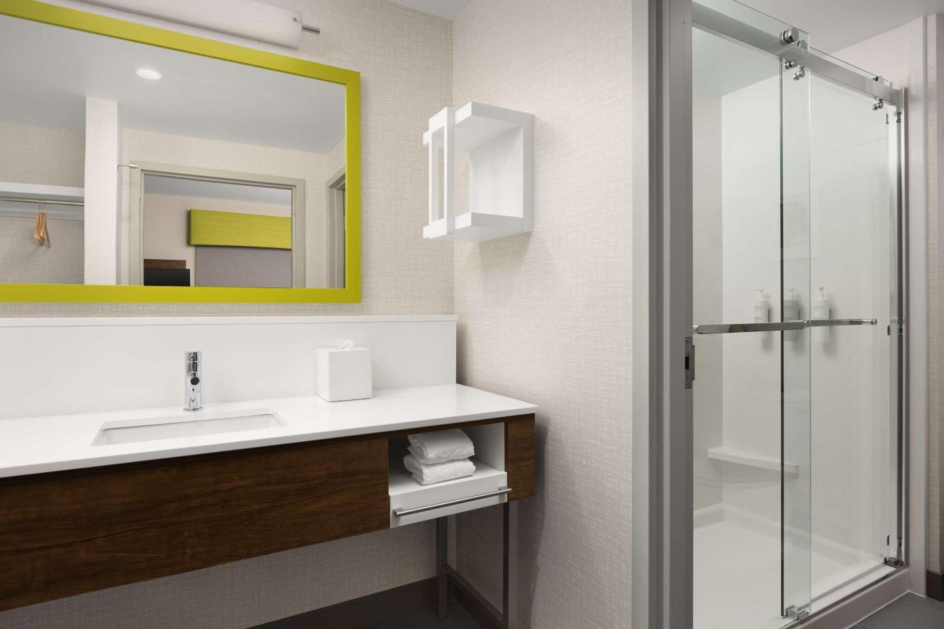 Hampton Inn & Suites Durham University Medical Center photo 18