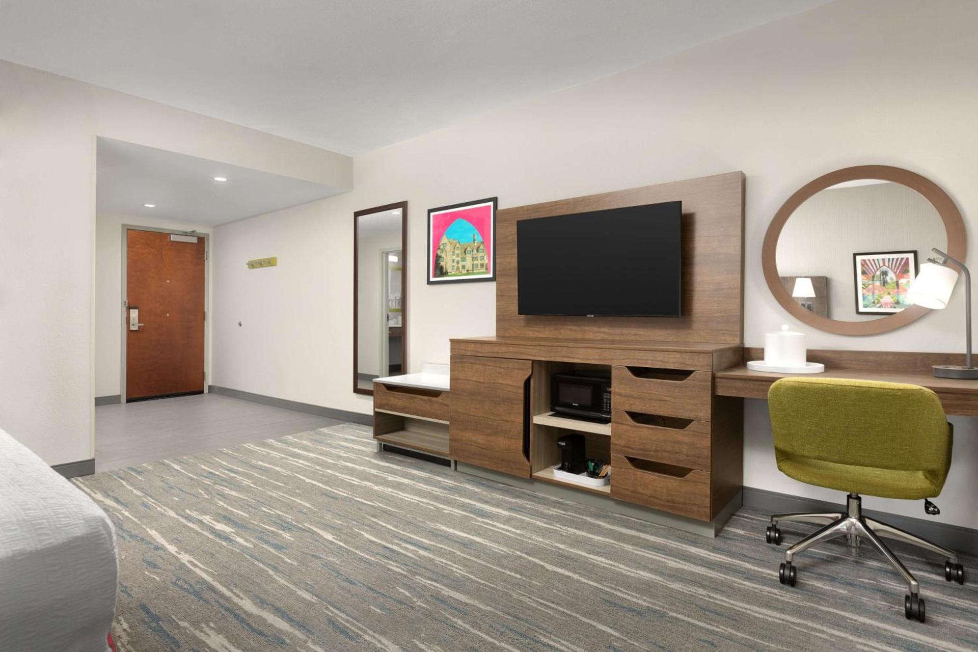 Hampton Inn & Suites Durham University Medical Center photo 22