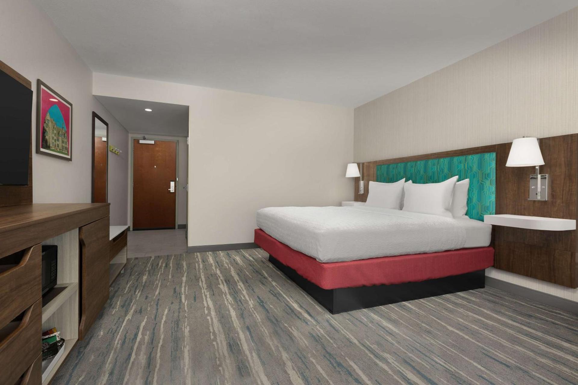 Hampton Inn & Suites Durham University Medical Center photo 34