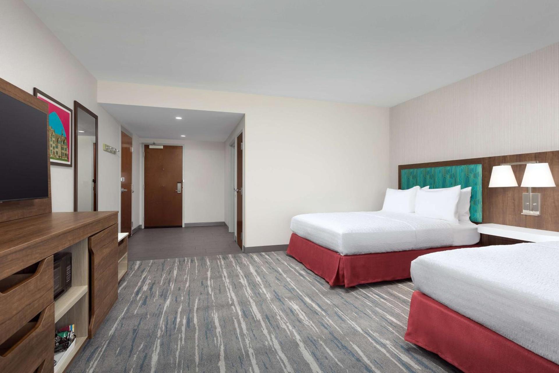 Hampton Inn & Suites Durham University Medical Center photo 32