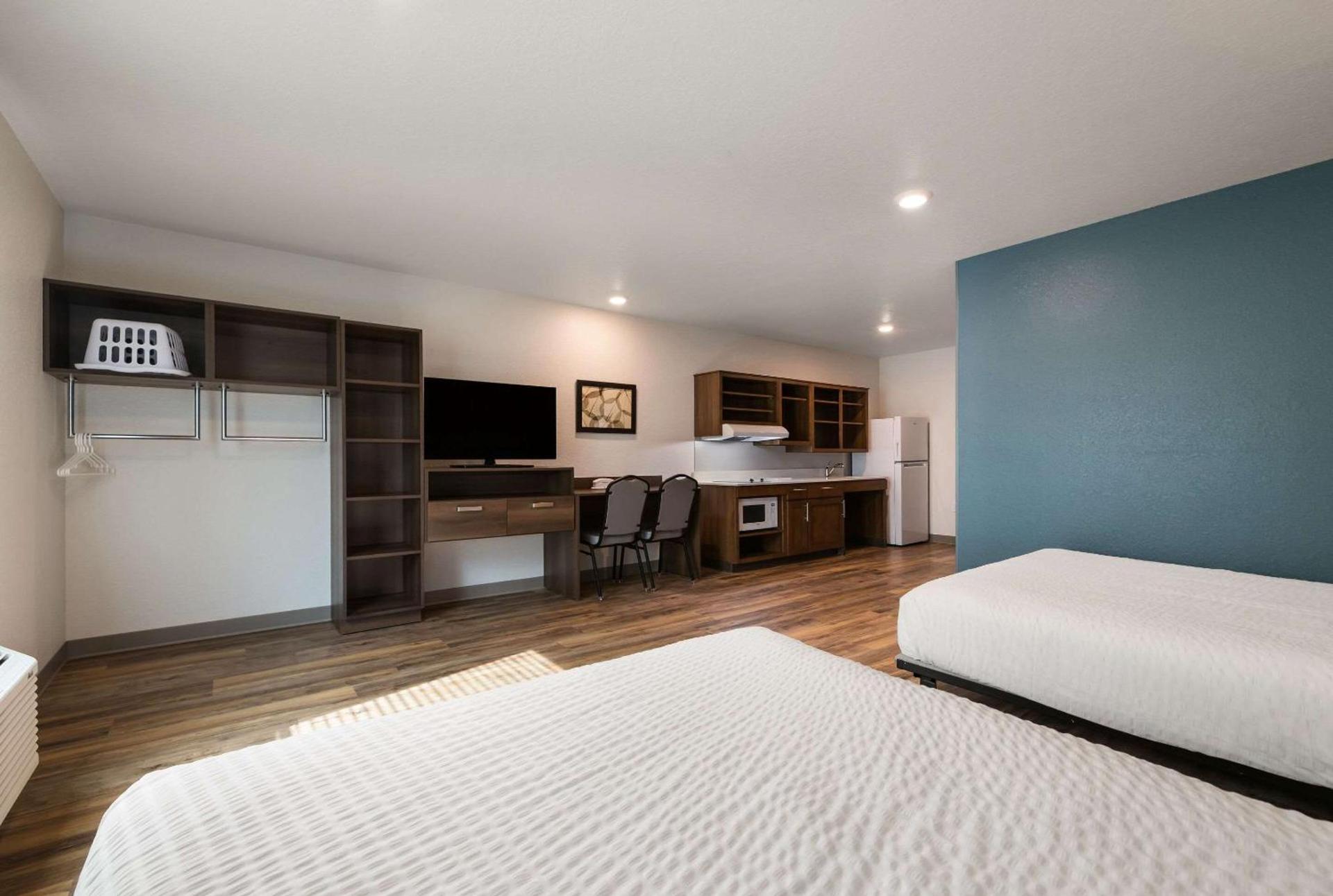 WoodSpring Suites Cocoa Beach - Rockledge photo 20