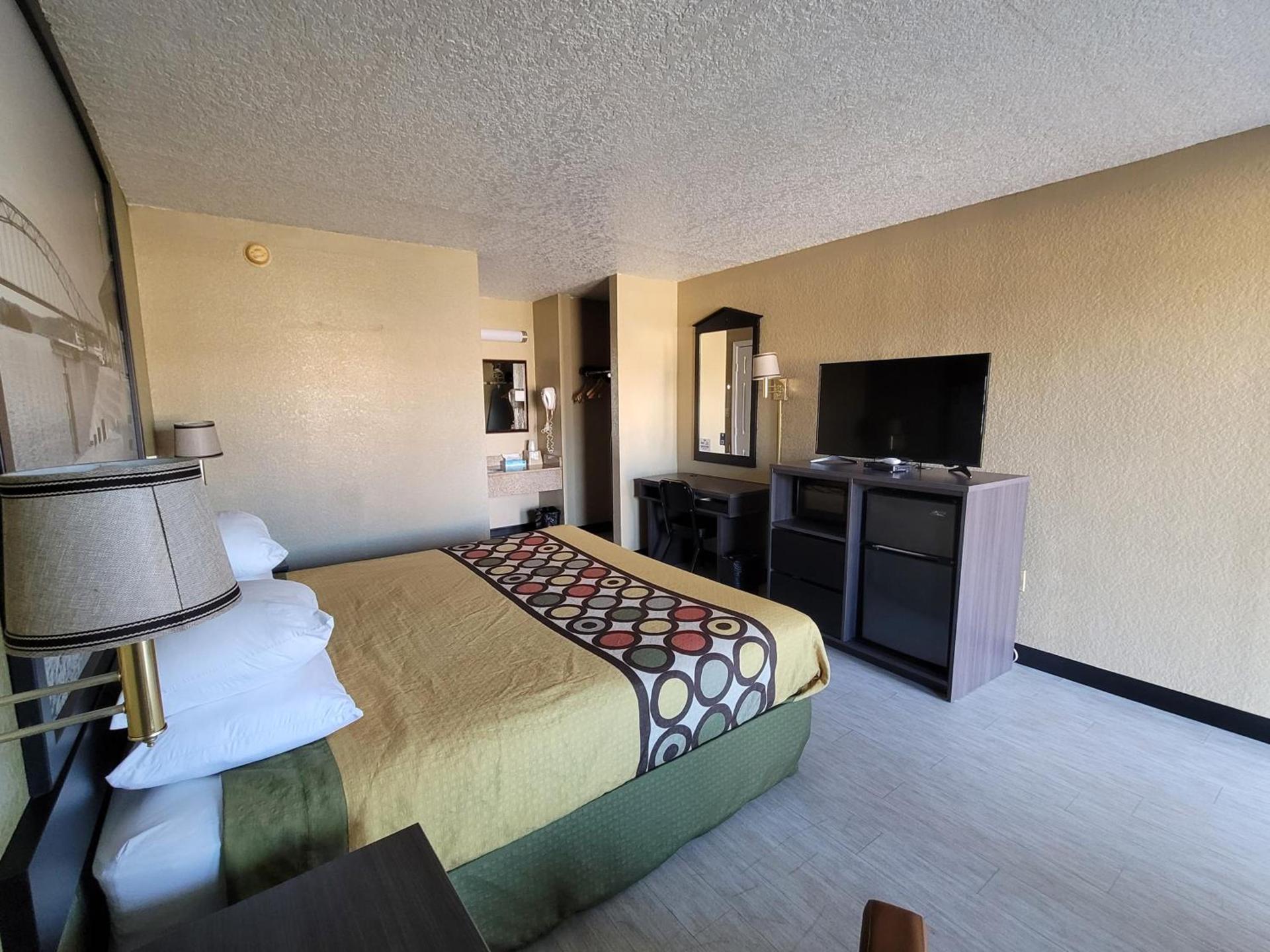 Super 8 by Wyndham Arkadelphia Caddo Valley Area photo 33
