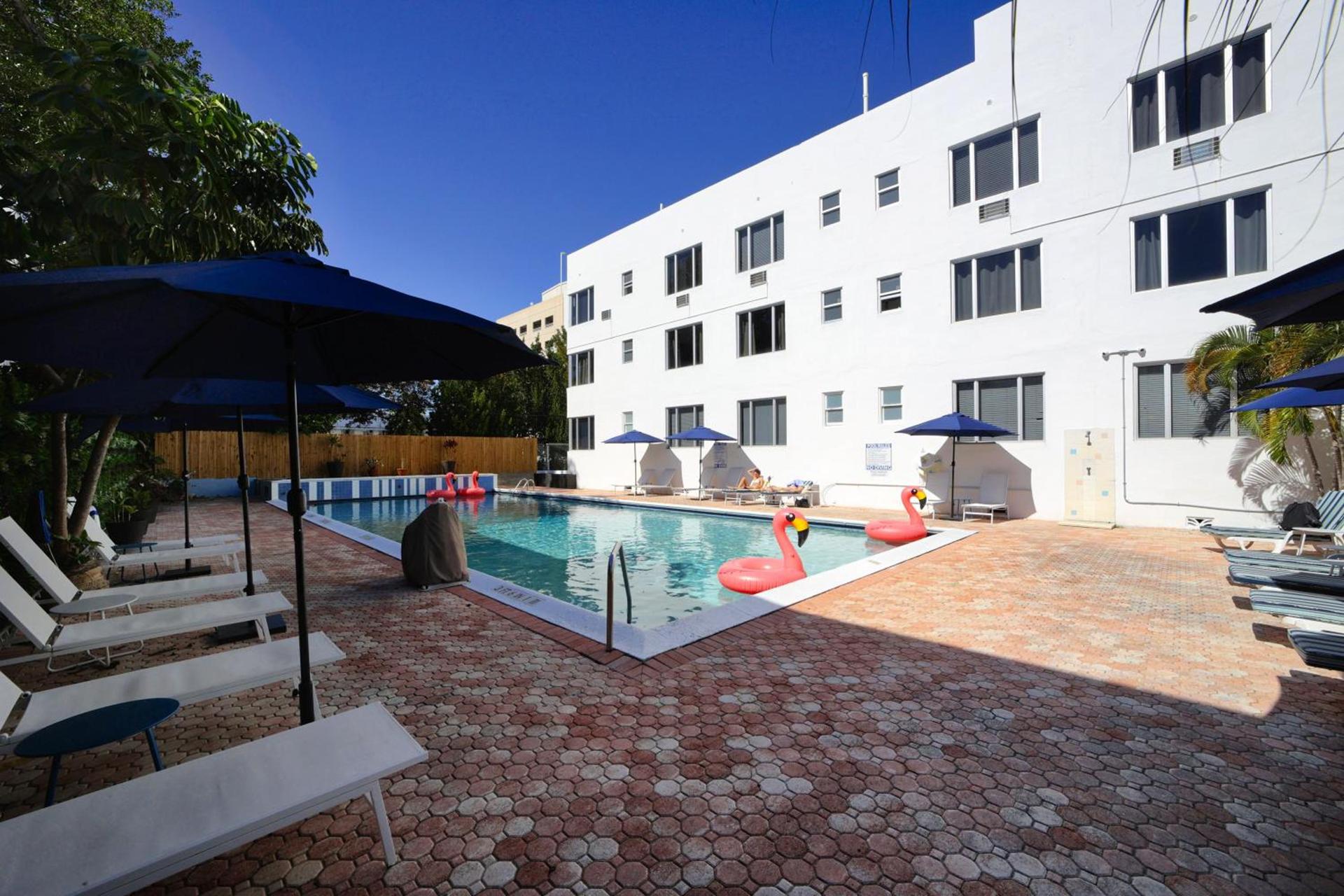 Tropics Hotel Miami Beach photo 9