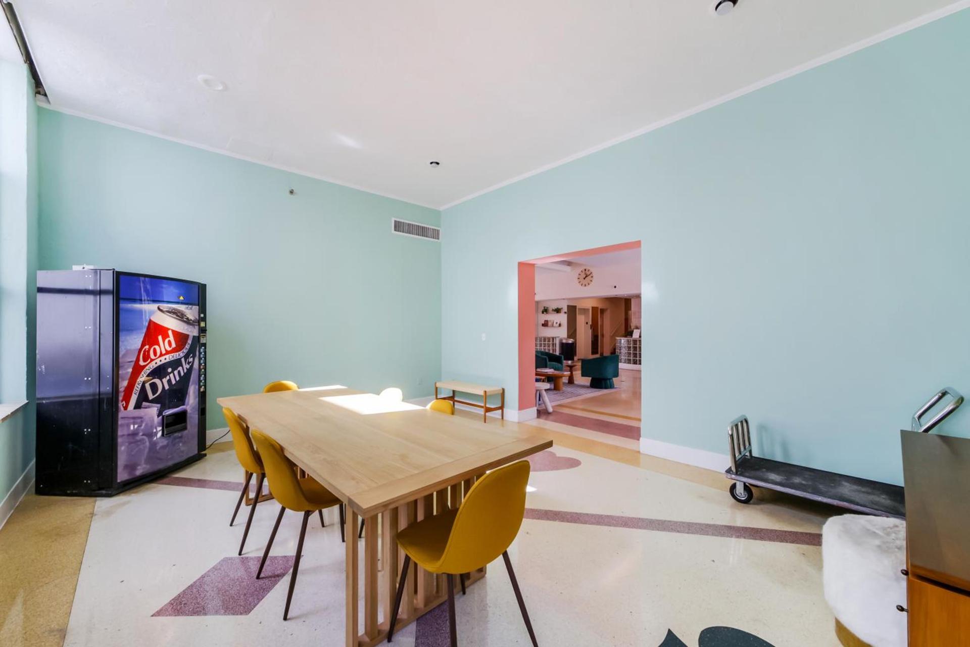 Tropics Hotel Miami Beach photo 60