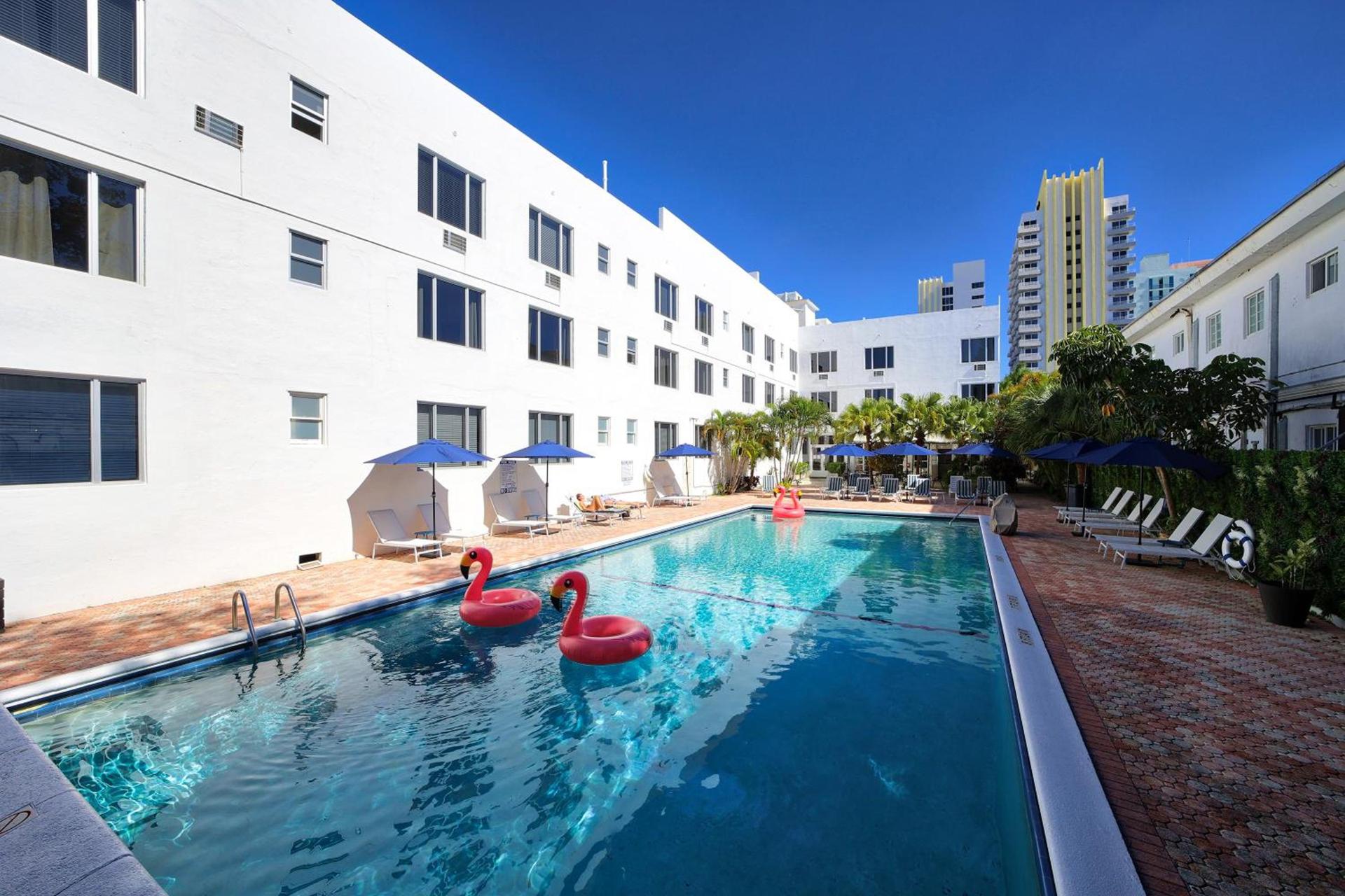 Tropics Hotel Miami Beach photo 2