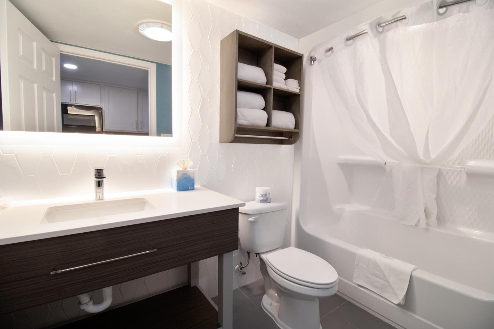 Breakers Resort Hotel photo 7