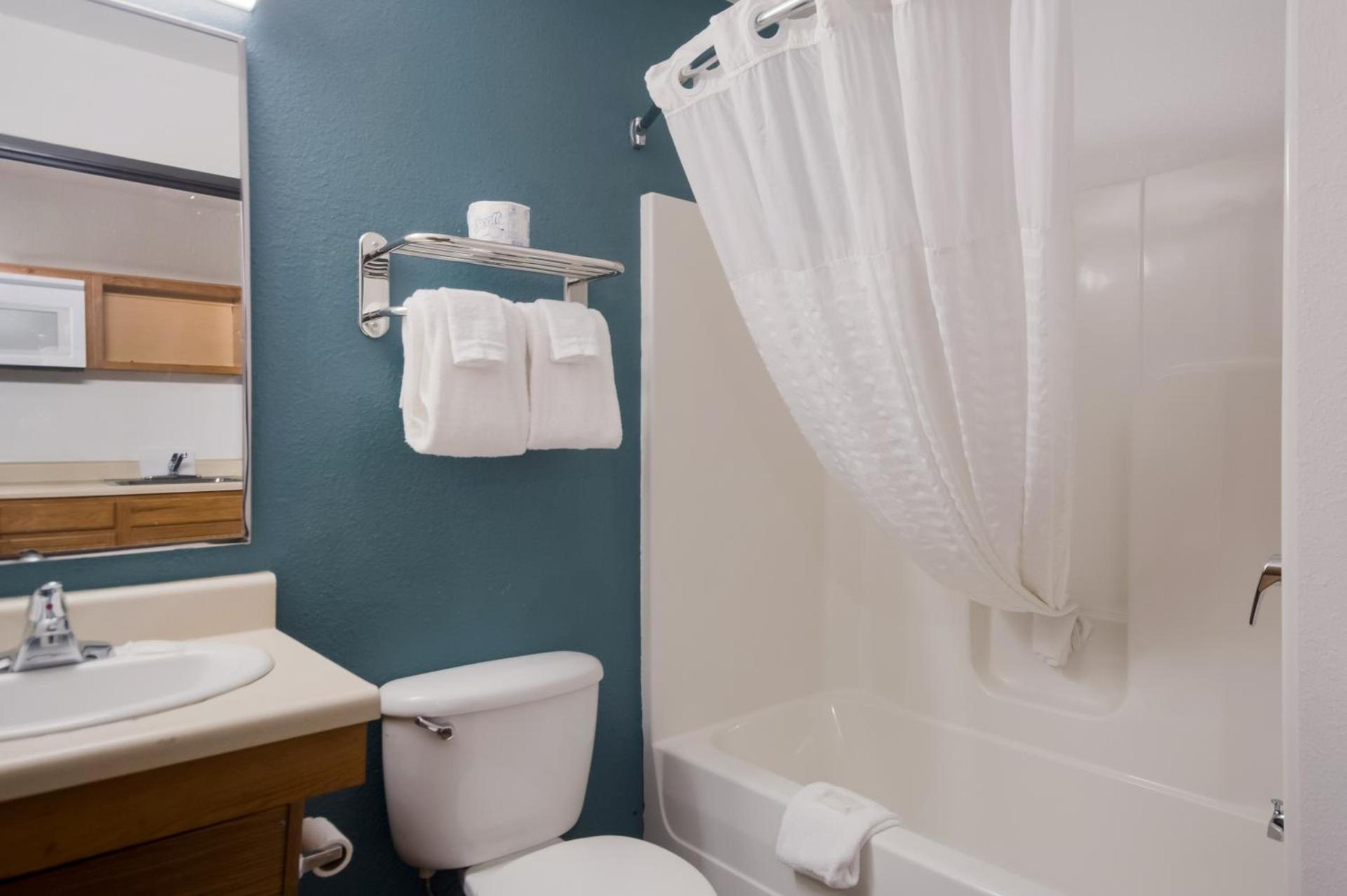 WoodSpring Suites Augusta Fort Eisenhower photo 36