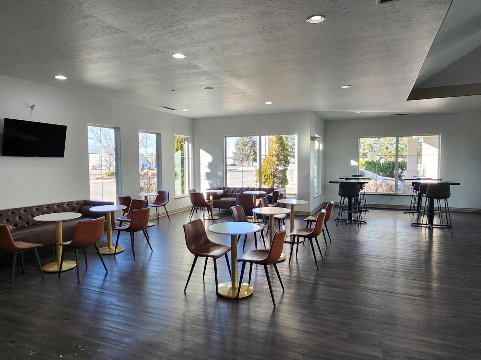 Clarion Inn Idaho Falls Riverfront photo 52