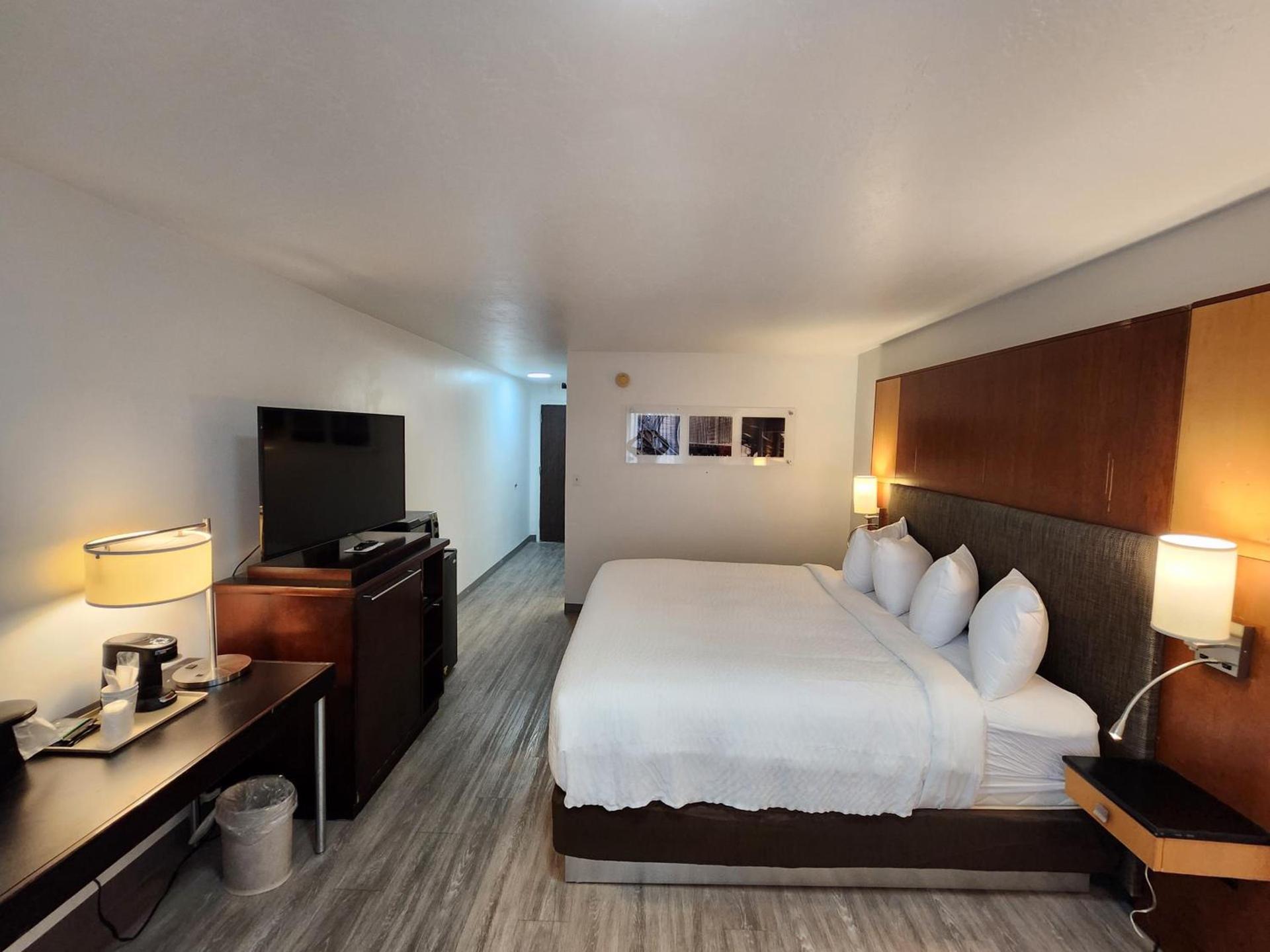 Clarion Inn Idaho Falls Riverfront photo 49