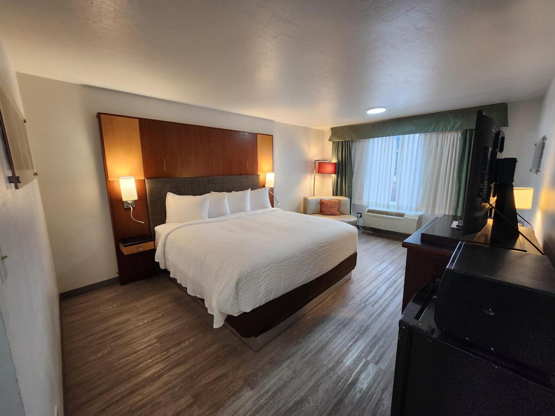 Clarion Inn Idaho Falls Riverfront photo 61
