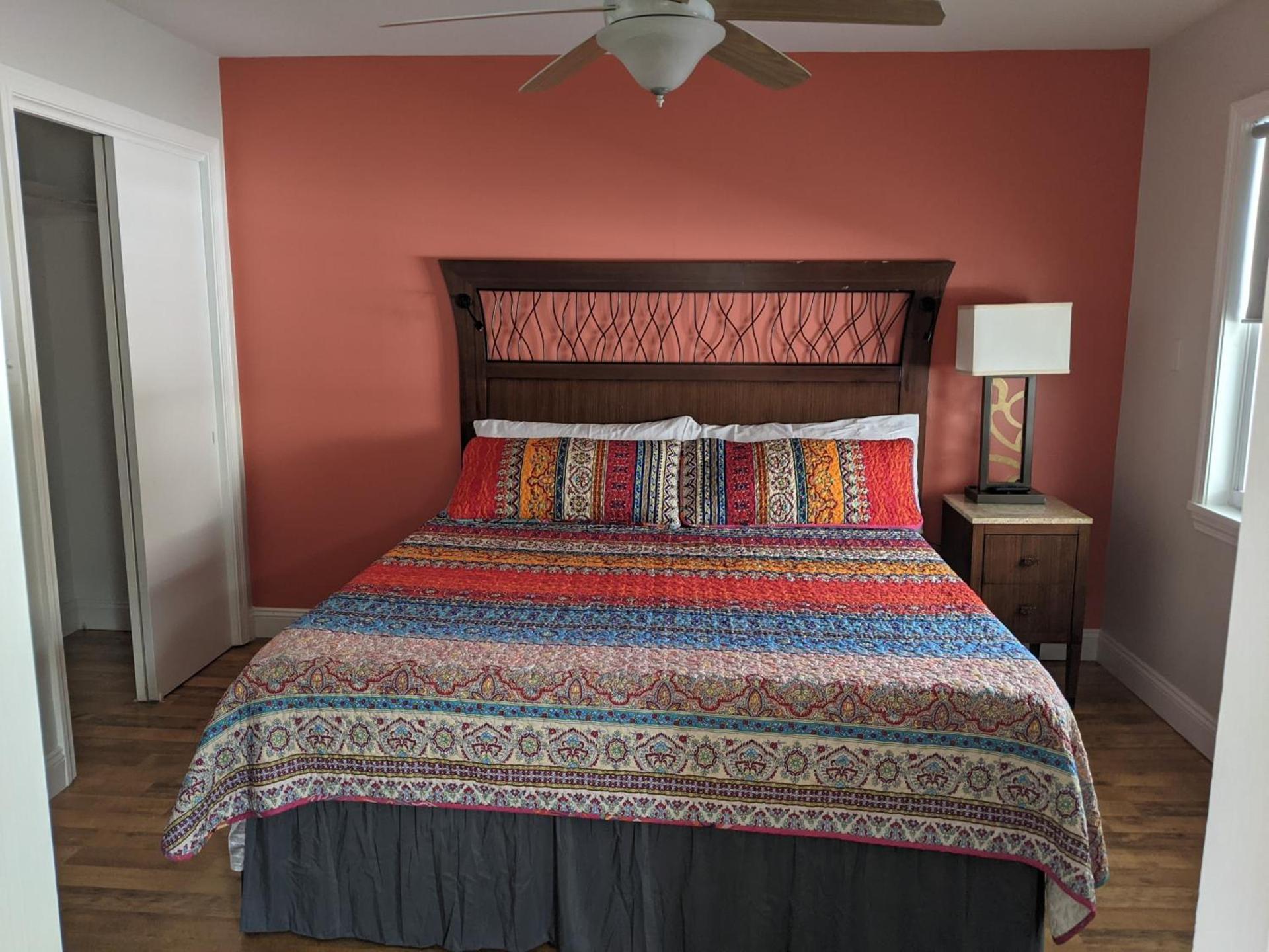 Riverboat Inn & Suites photo 50