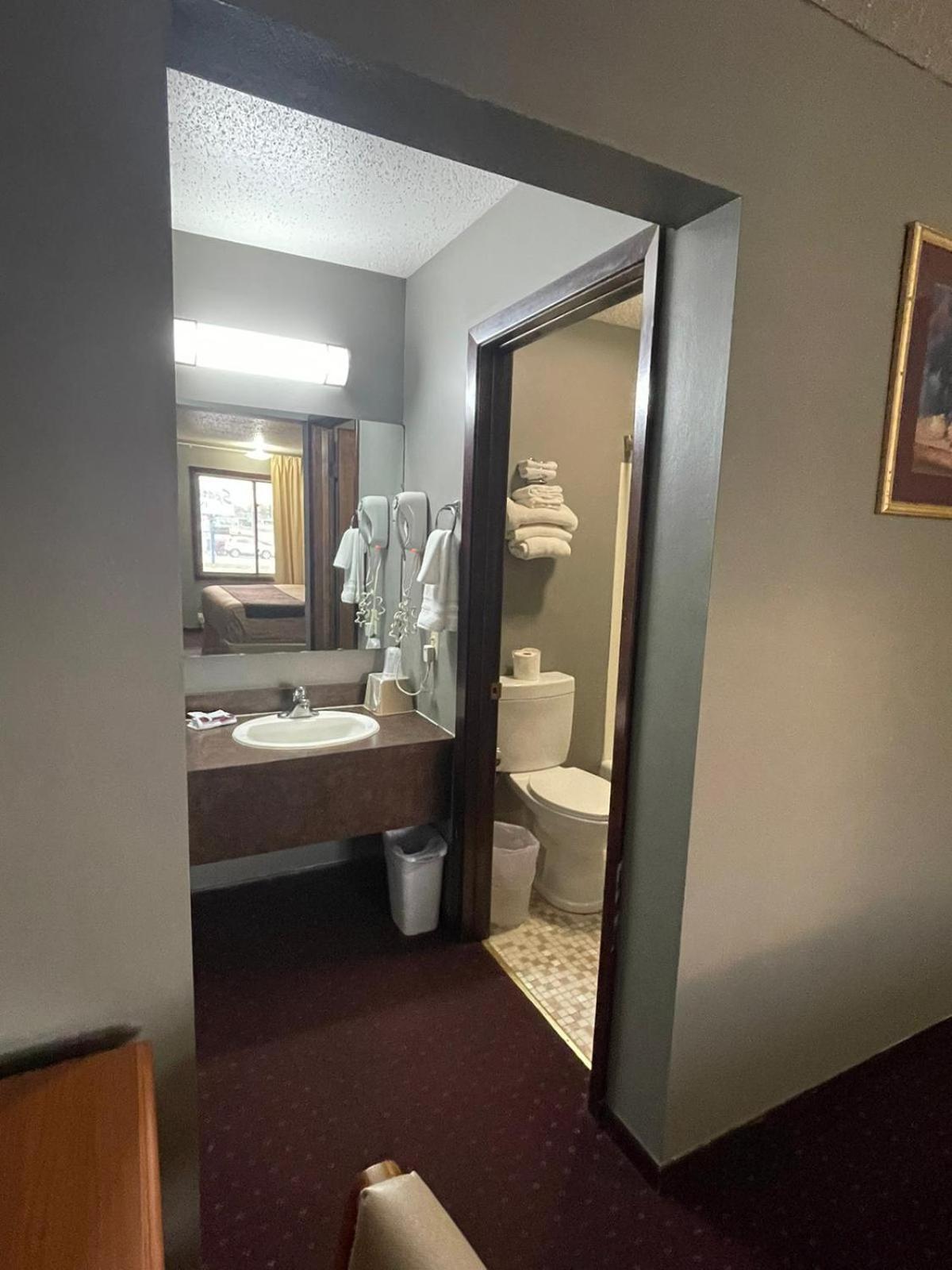 Sparta inn photo 29
