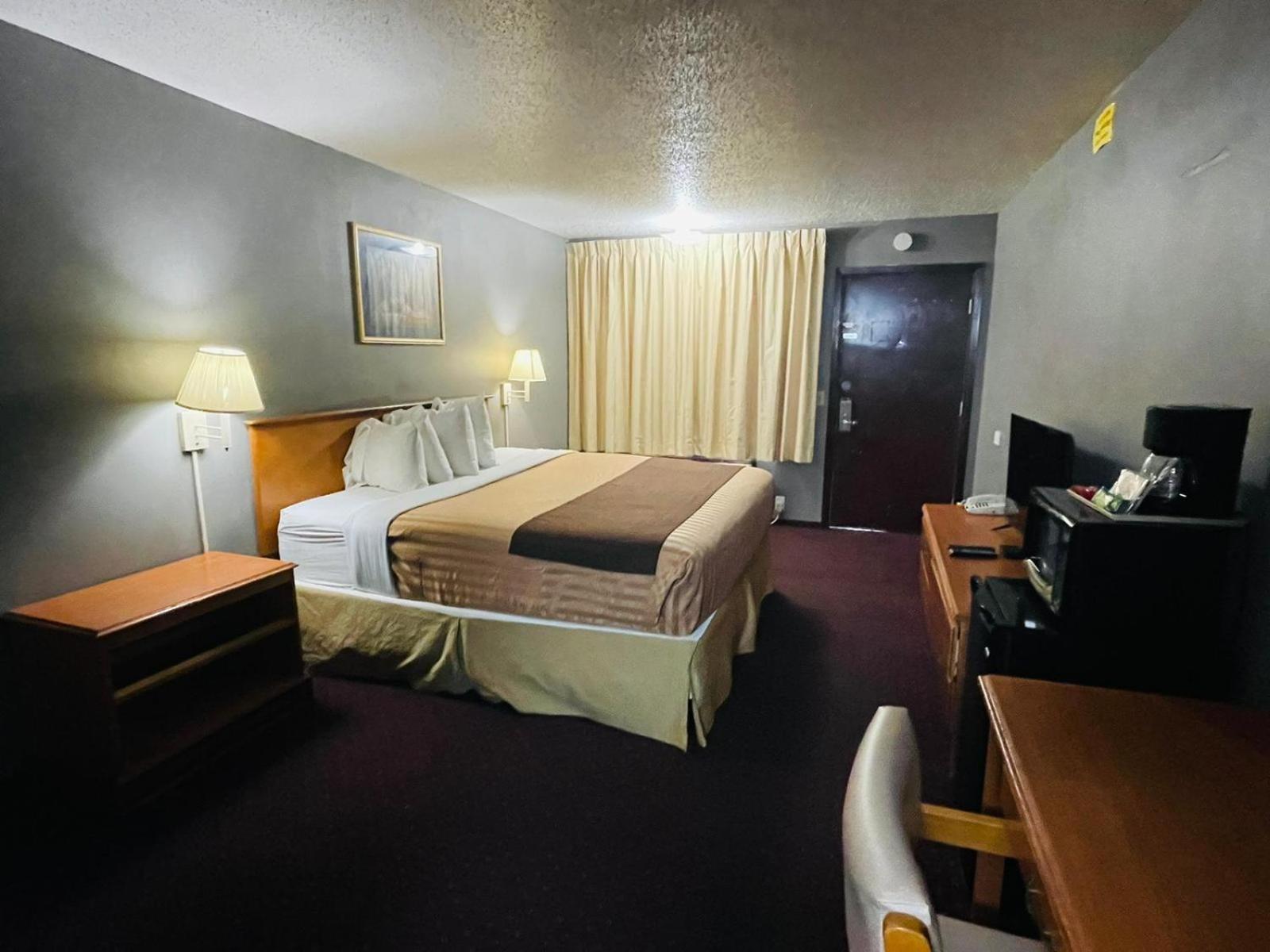 Sparta inn photo 26