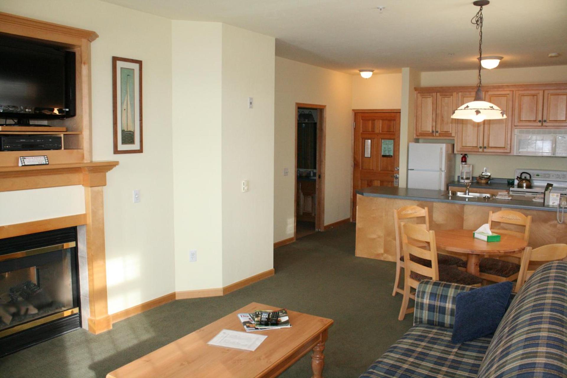 Birchwood Lodge photo 58