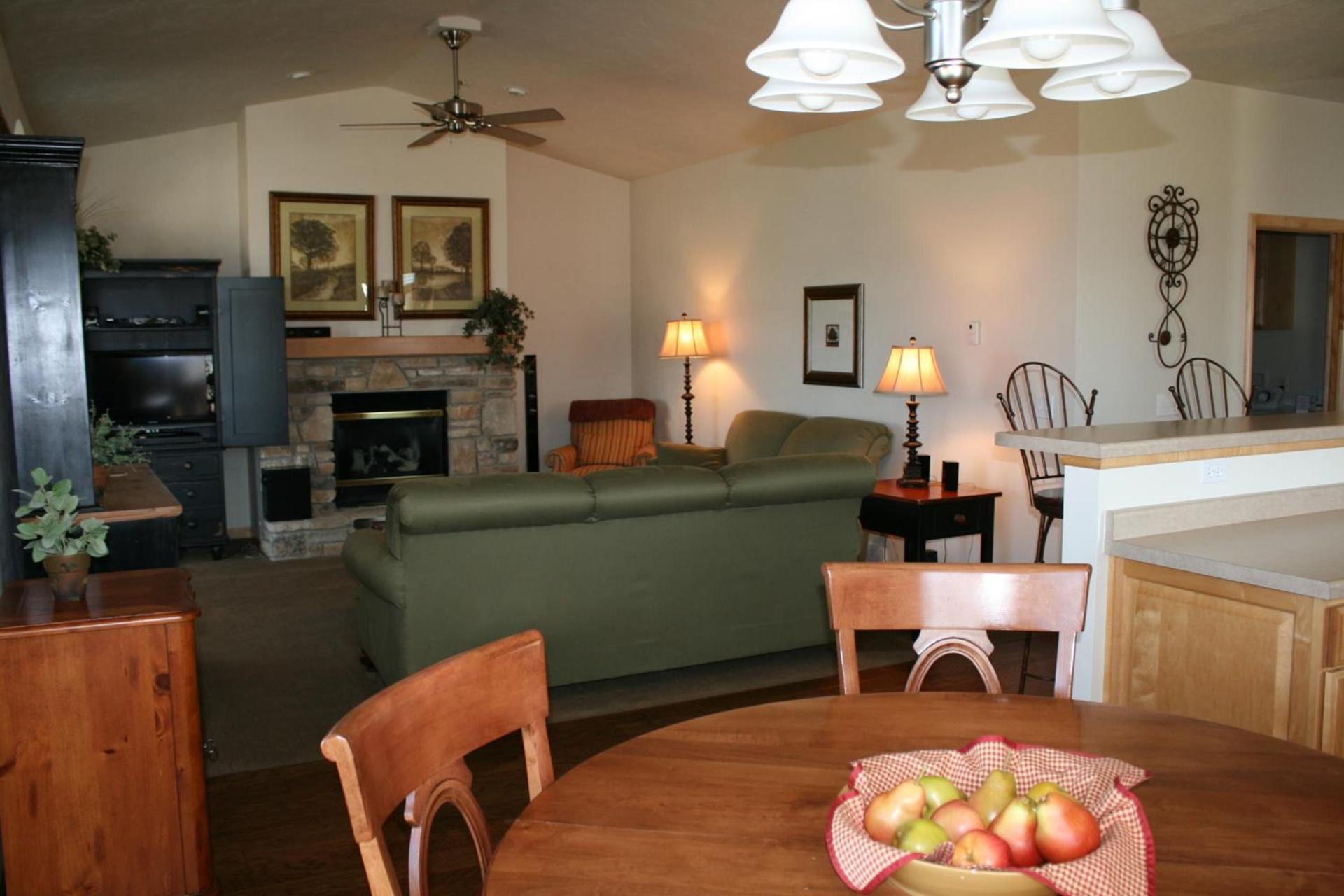 Birchwood Lodge photo 96
