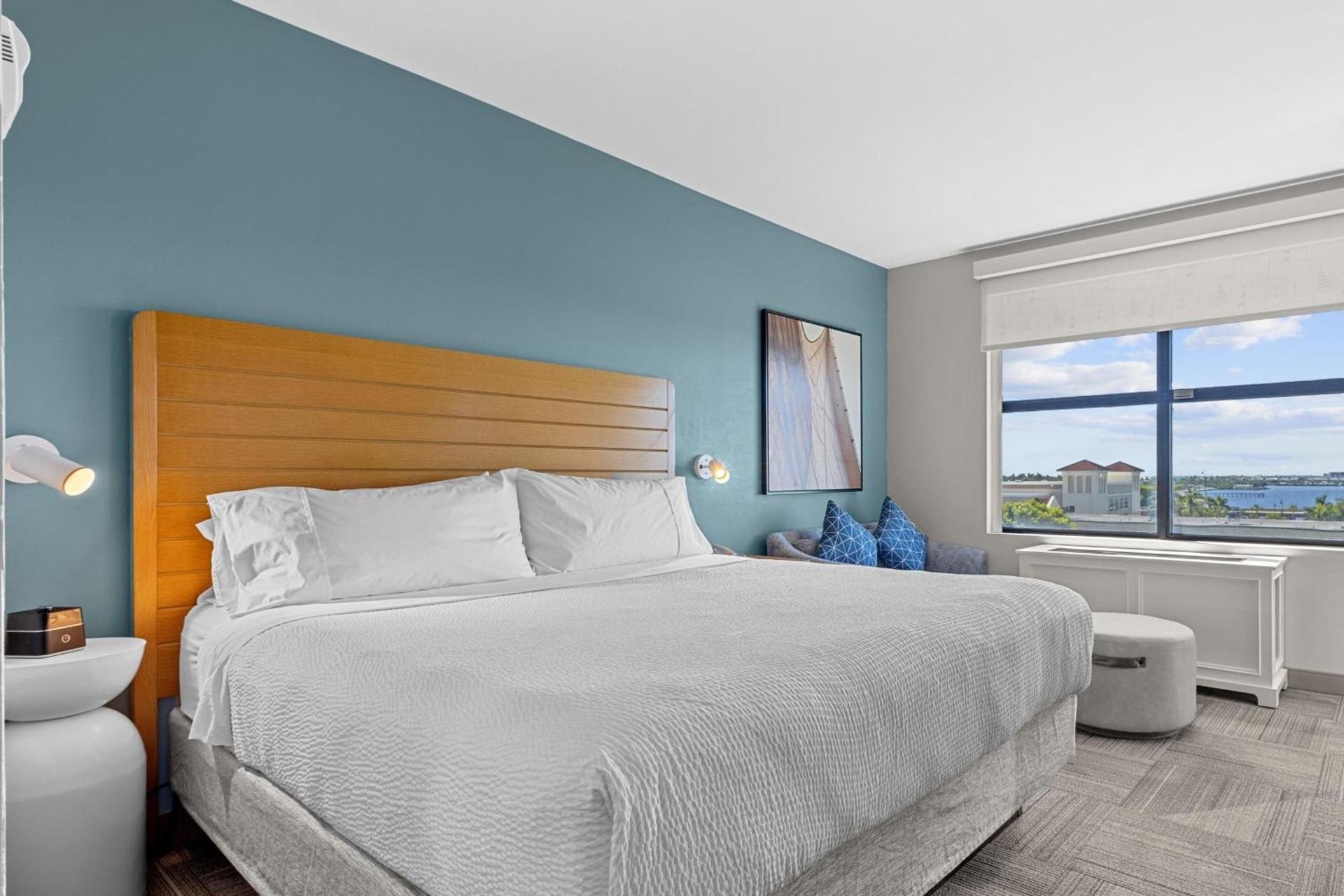 Four Points by Sheraton Punta Gorda Harborside photo 18