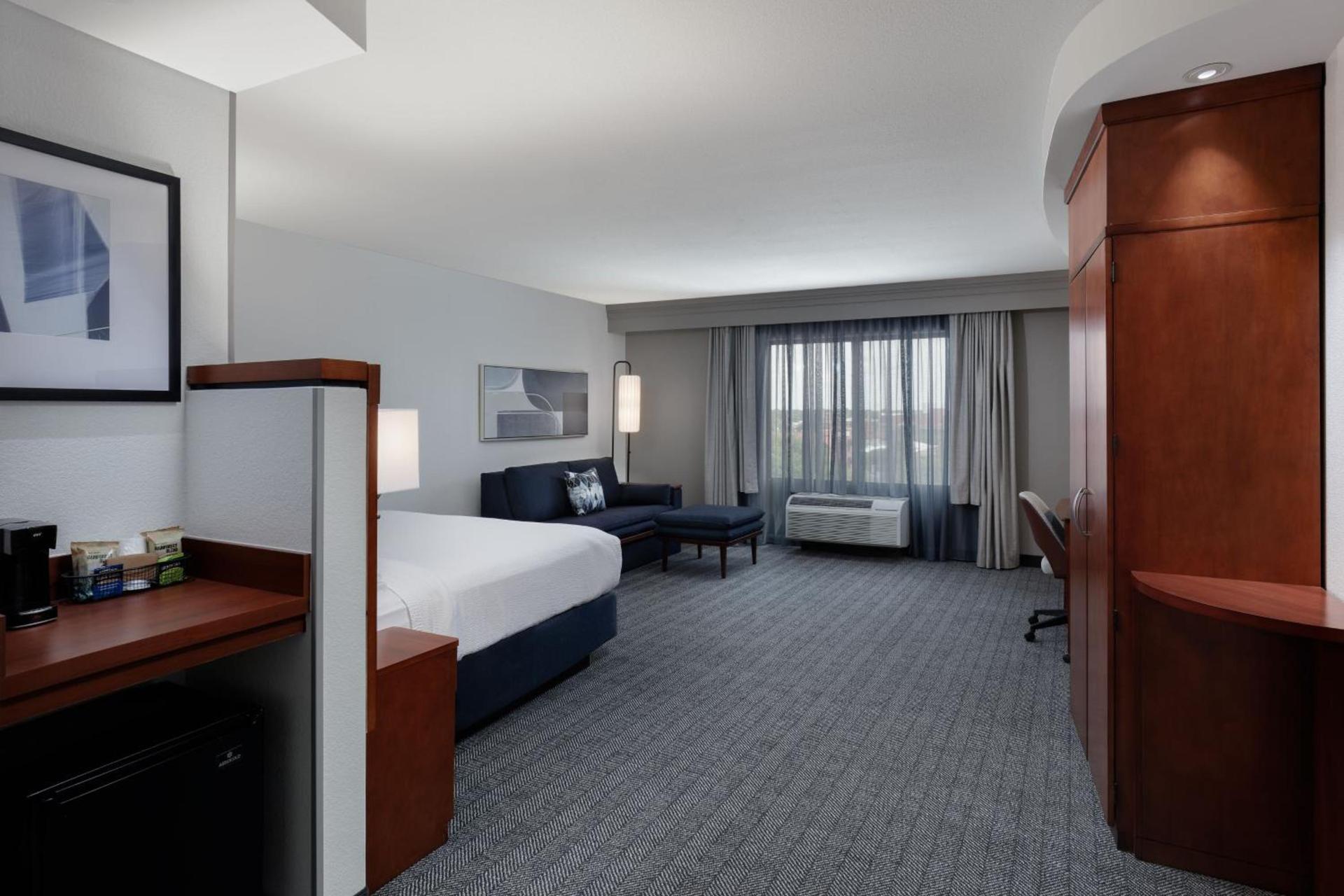 Courtyard by Marriott Wichita at Old Town photo 19
