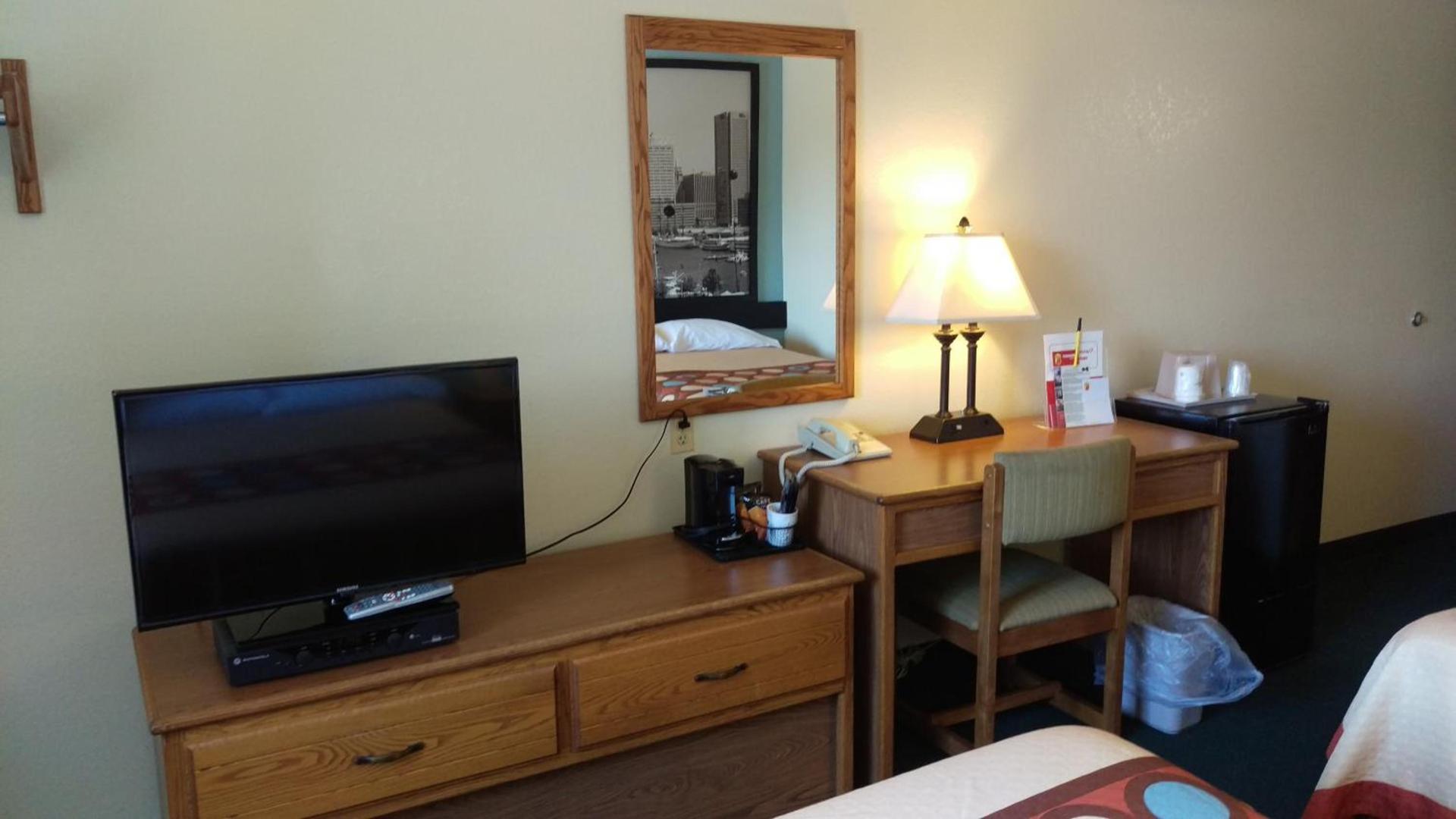 Super 8 by Wyndham Thurmont photo 10