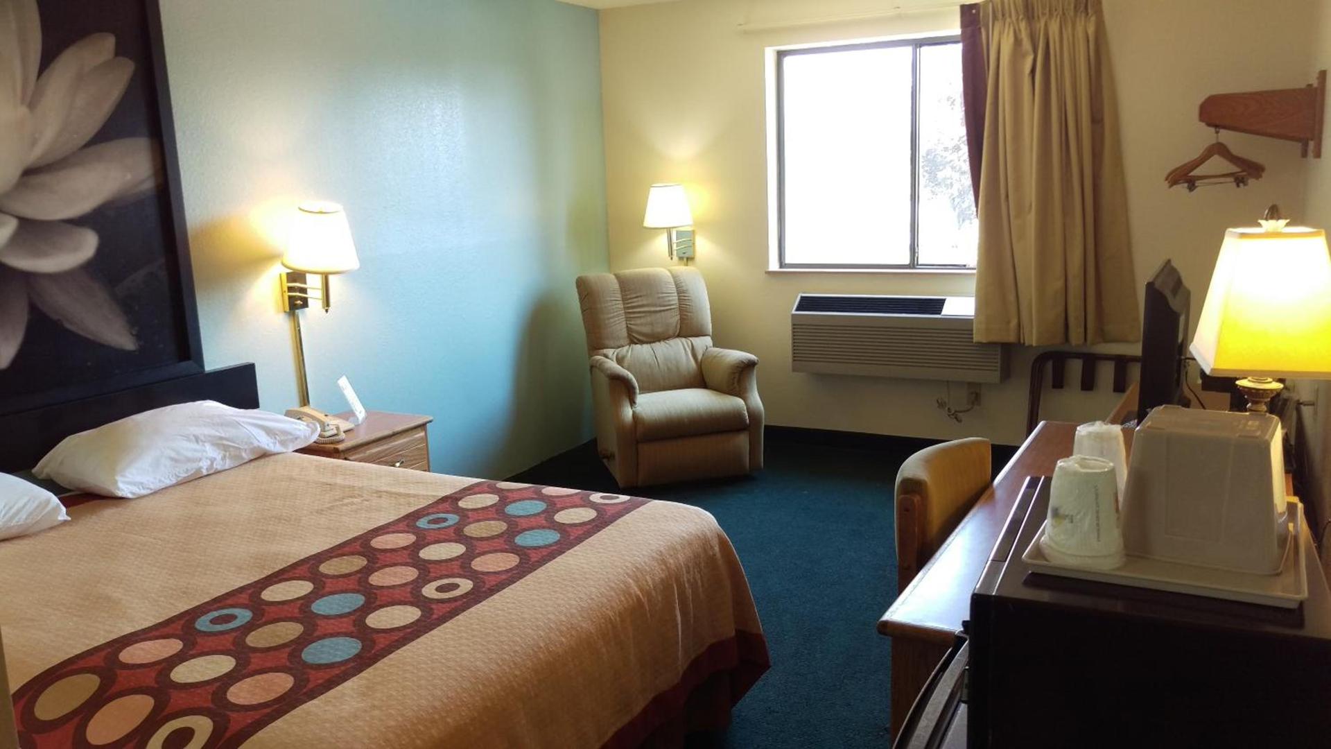 Super 8 by Wyndham Thurmont photo 20