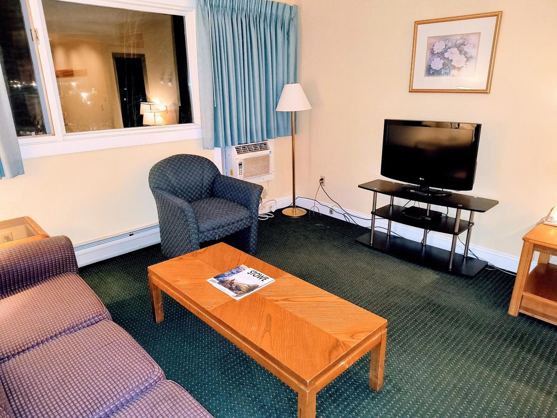 Stowe Motel & Snowdrift photo 19