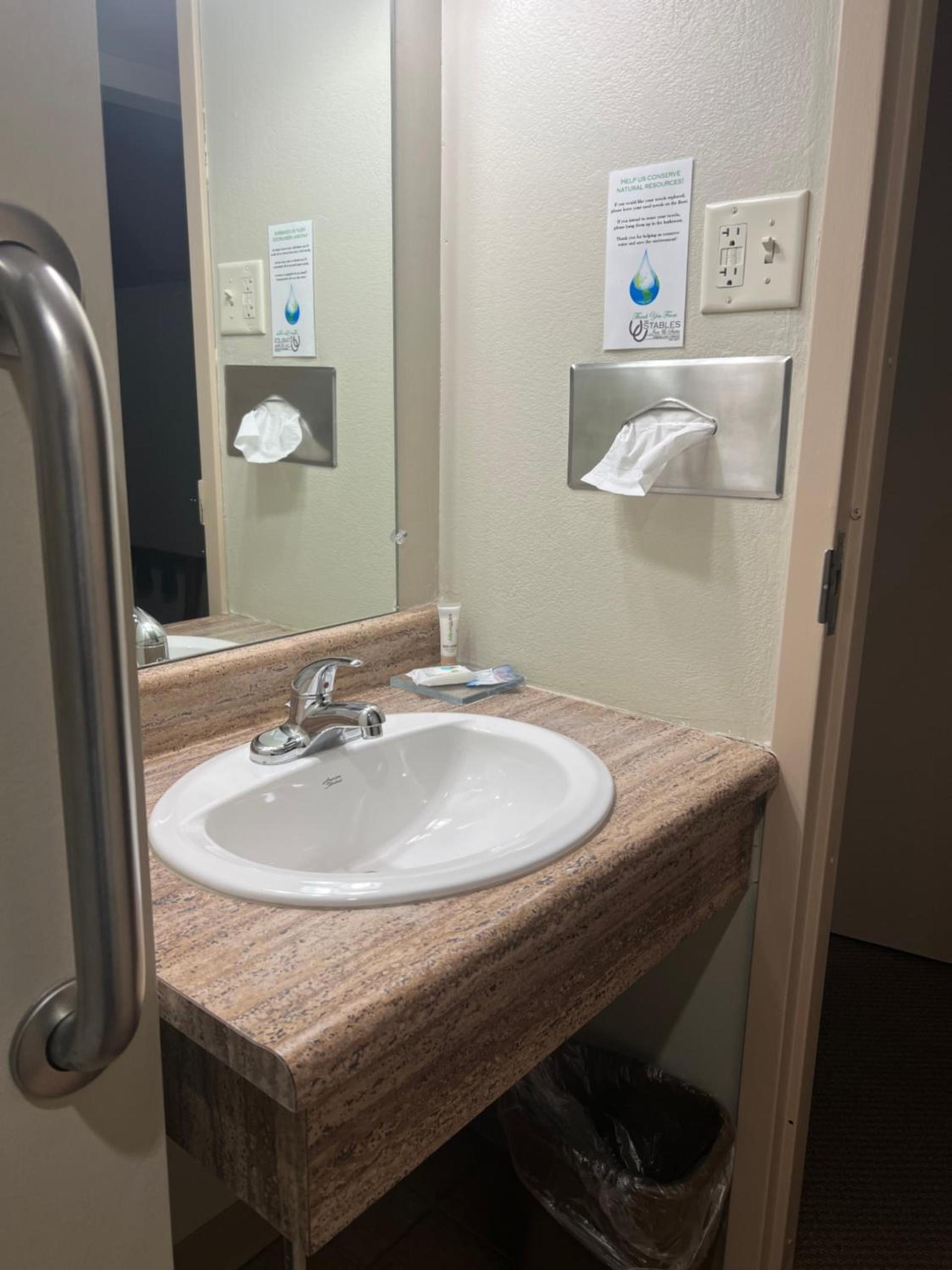 The Stables Inn & Suites photo 37
