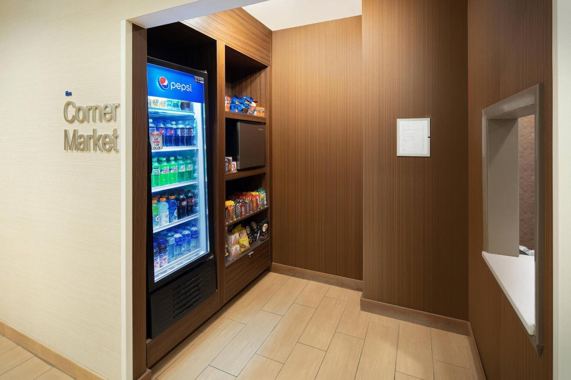 Fairfield Inn & Suites Indianapolis Airport photo 15