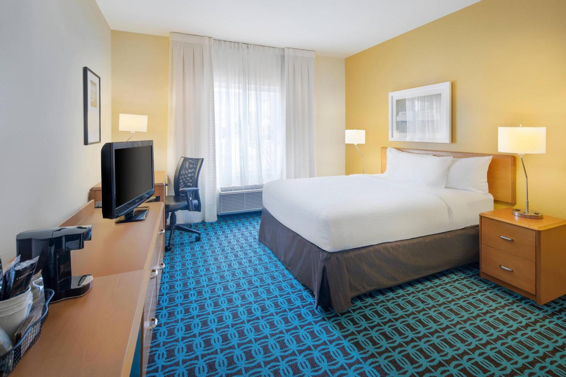 Fairfield Inn & Suites Indianapolis Airport photo 9