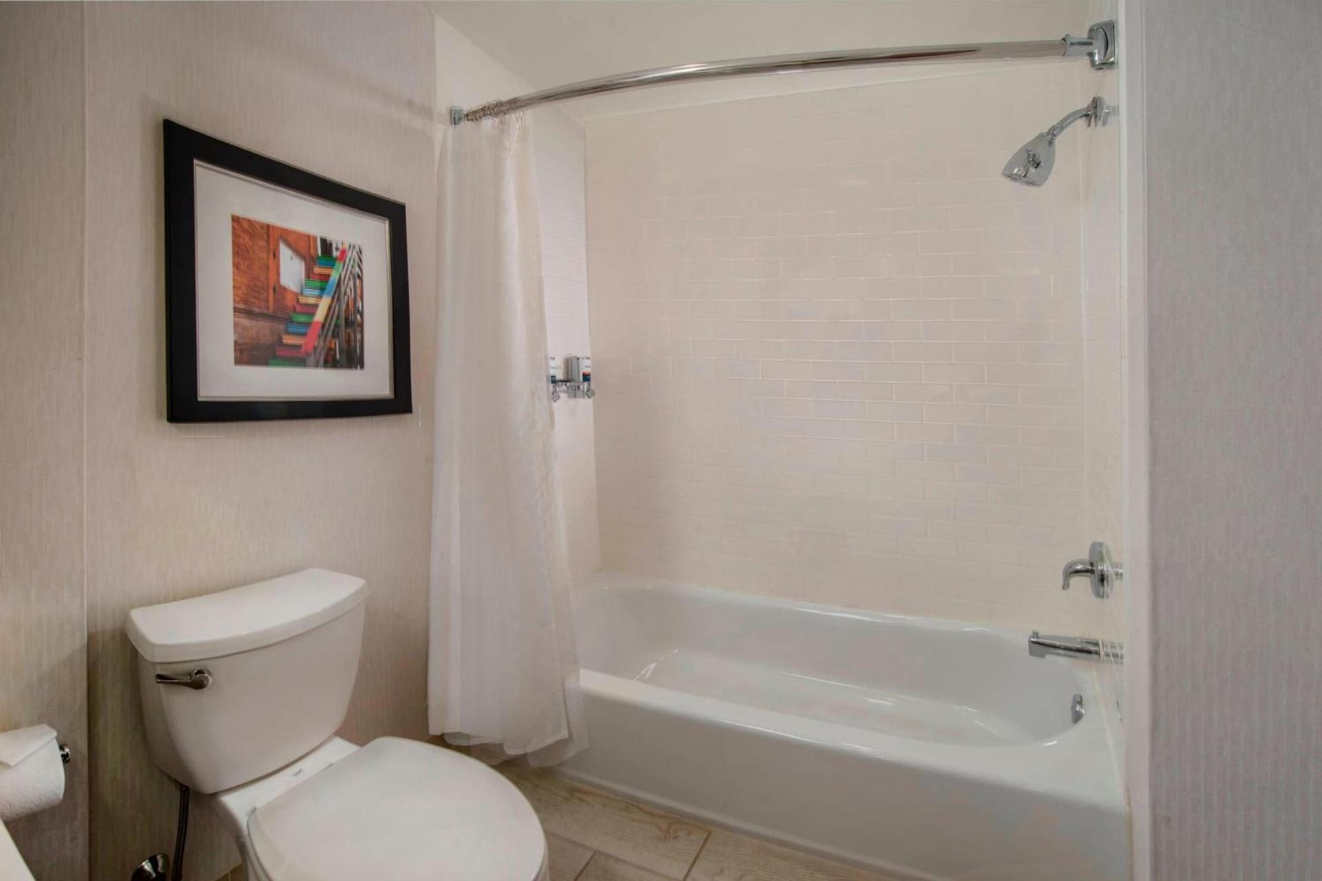 Four Points by Sheraton Newark Christiana Wilmington photo 15