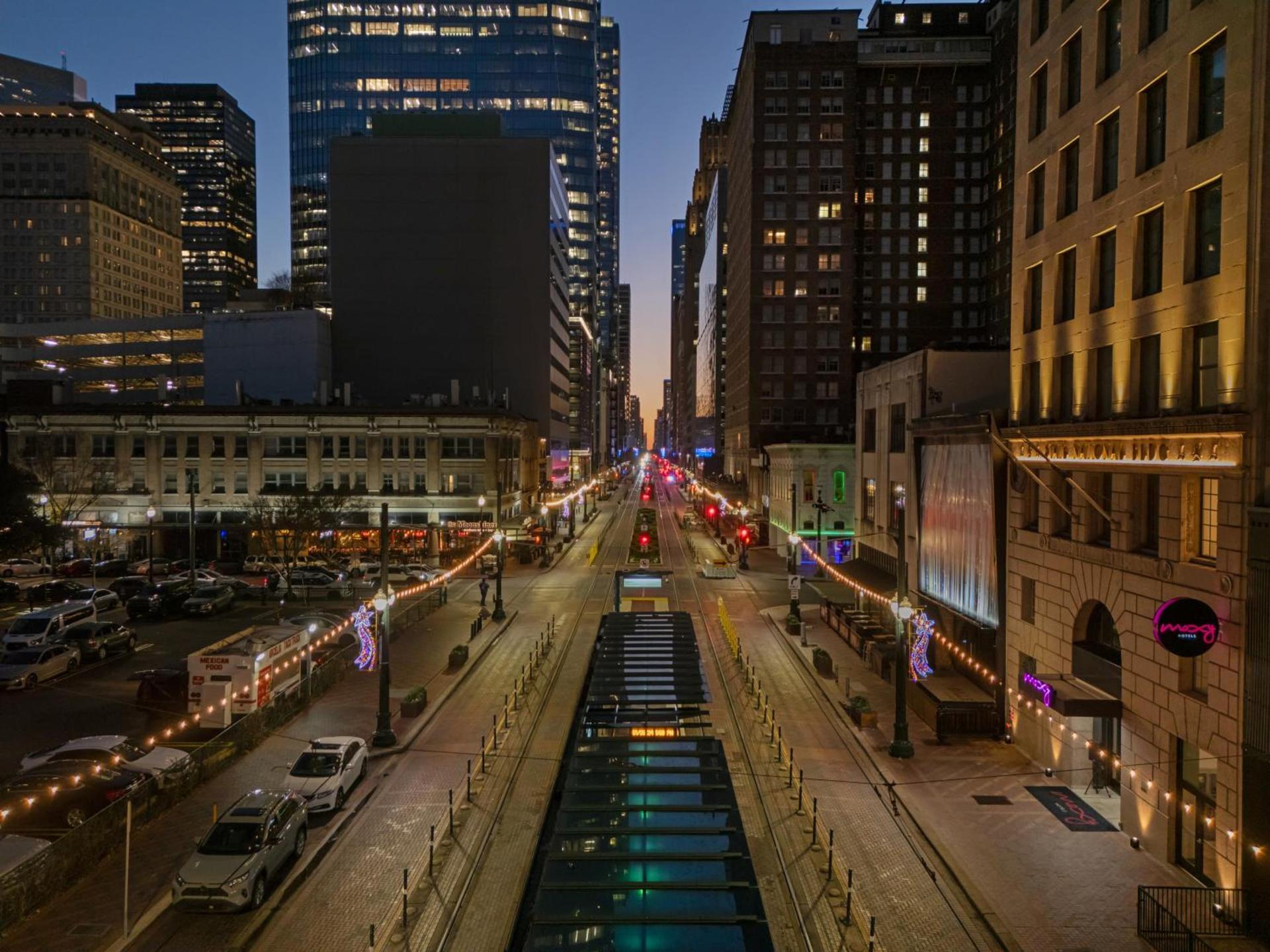 Moxy Houston Downtown photo 39