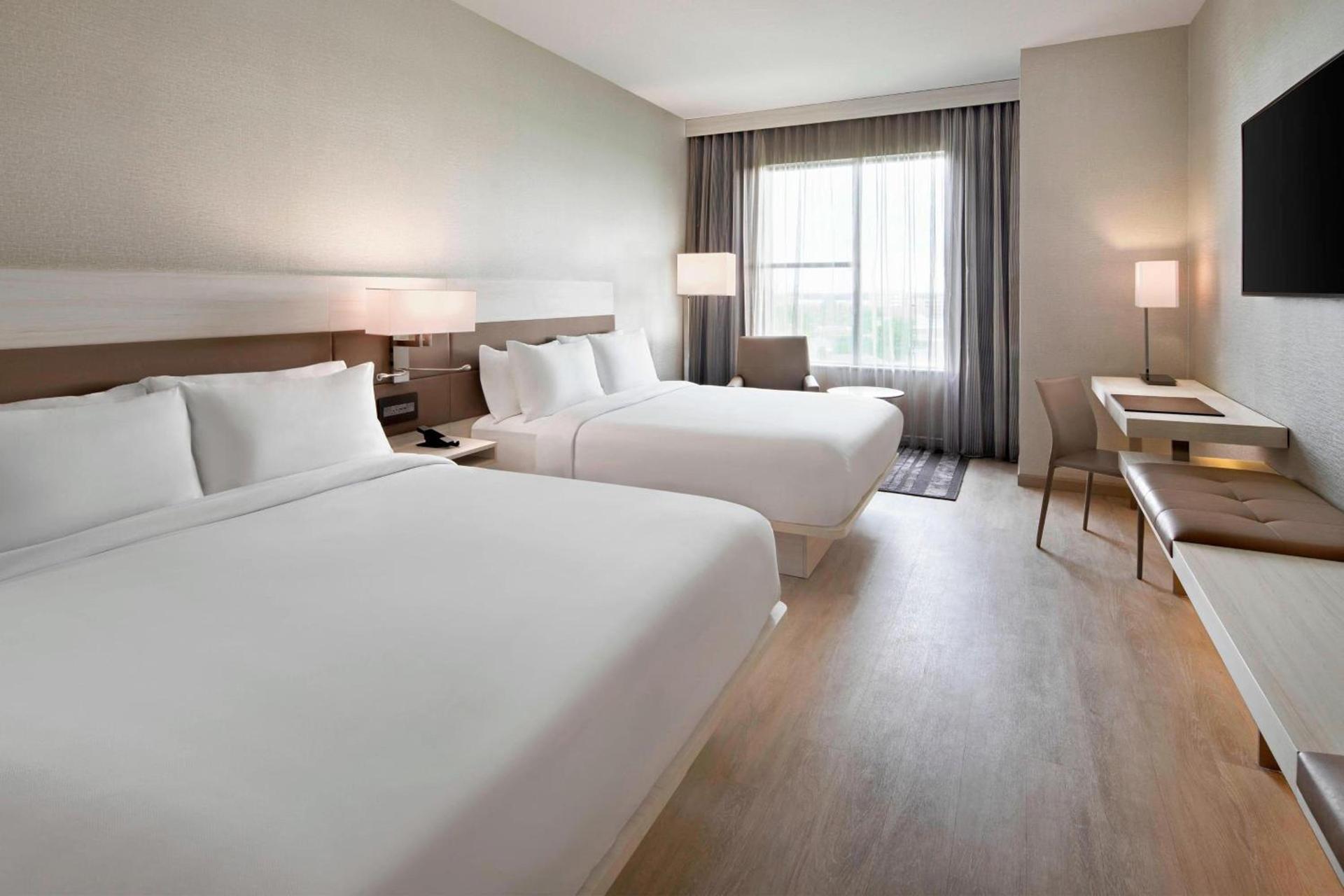 AC Hotel by Marriott Gainesville Downtown photo 9