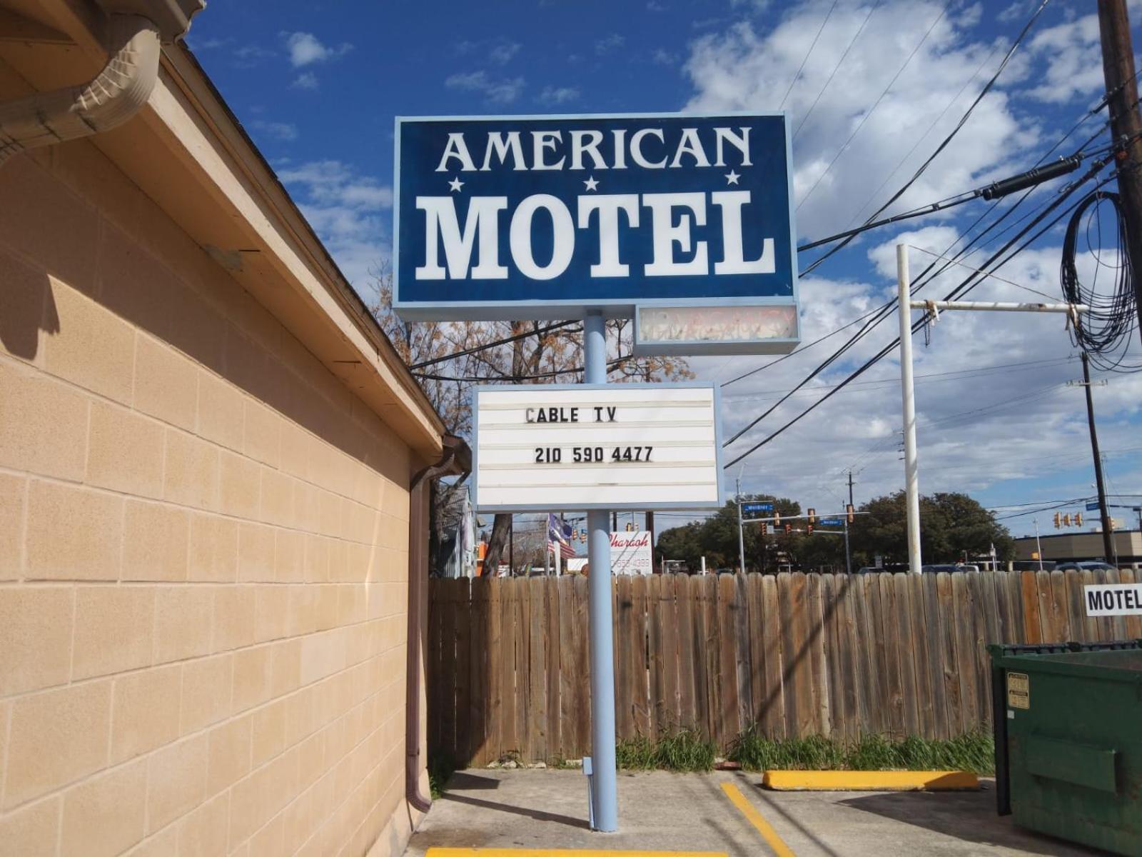 American Motel photo 7