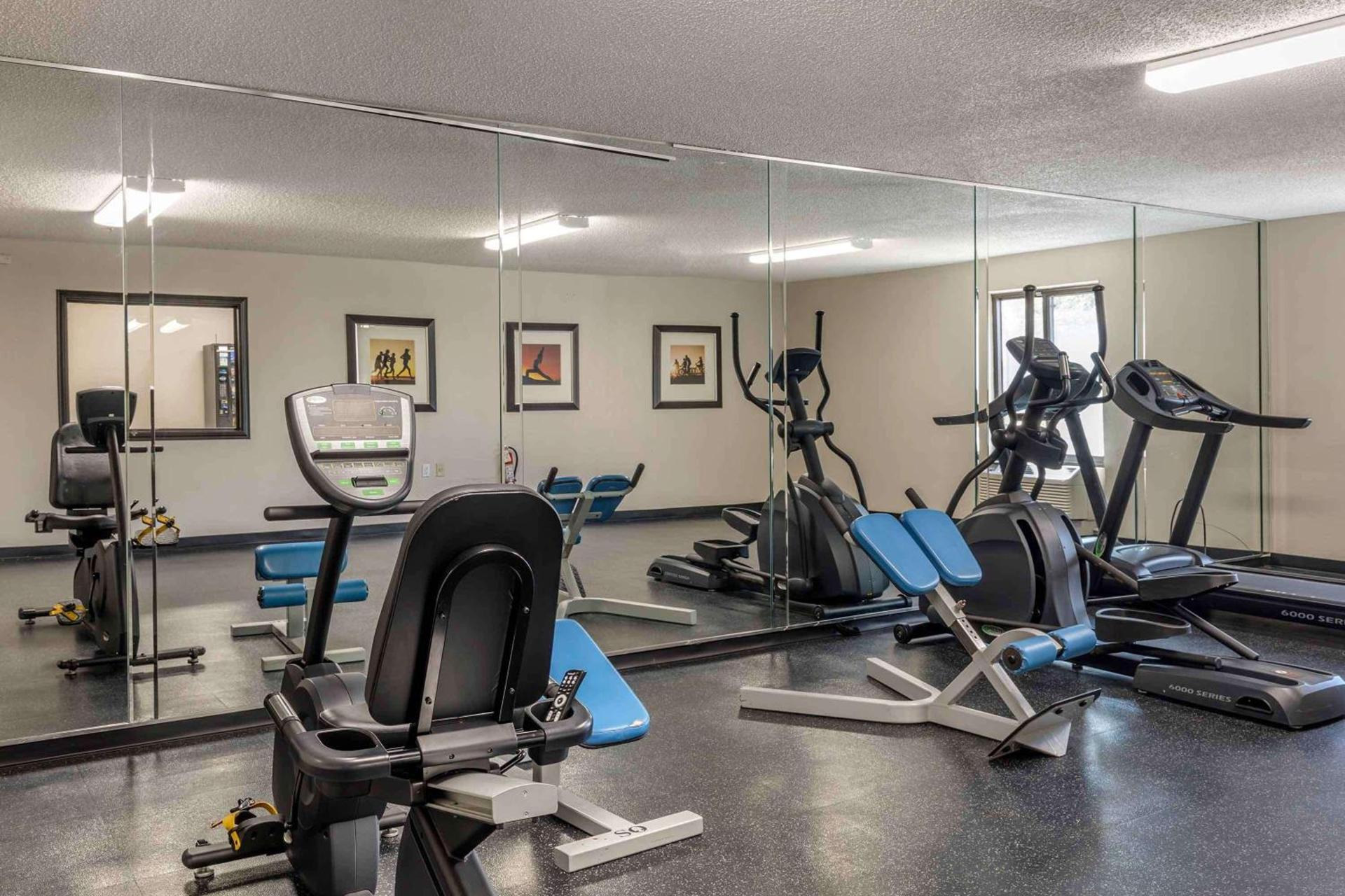 Extended Stay America Suites - Arlington - Six Flags photo 35
