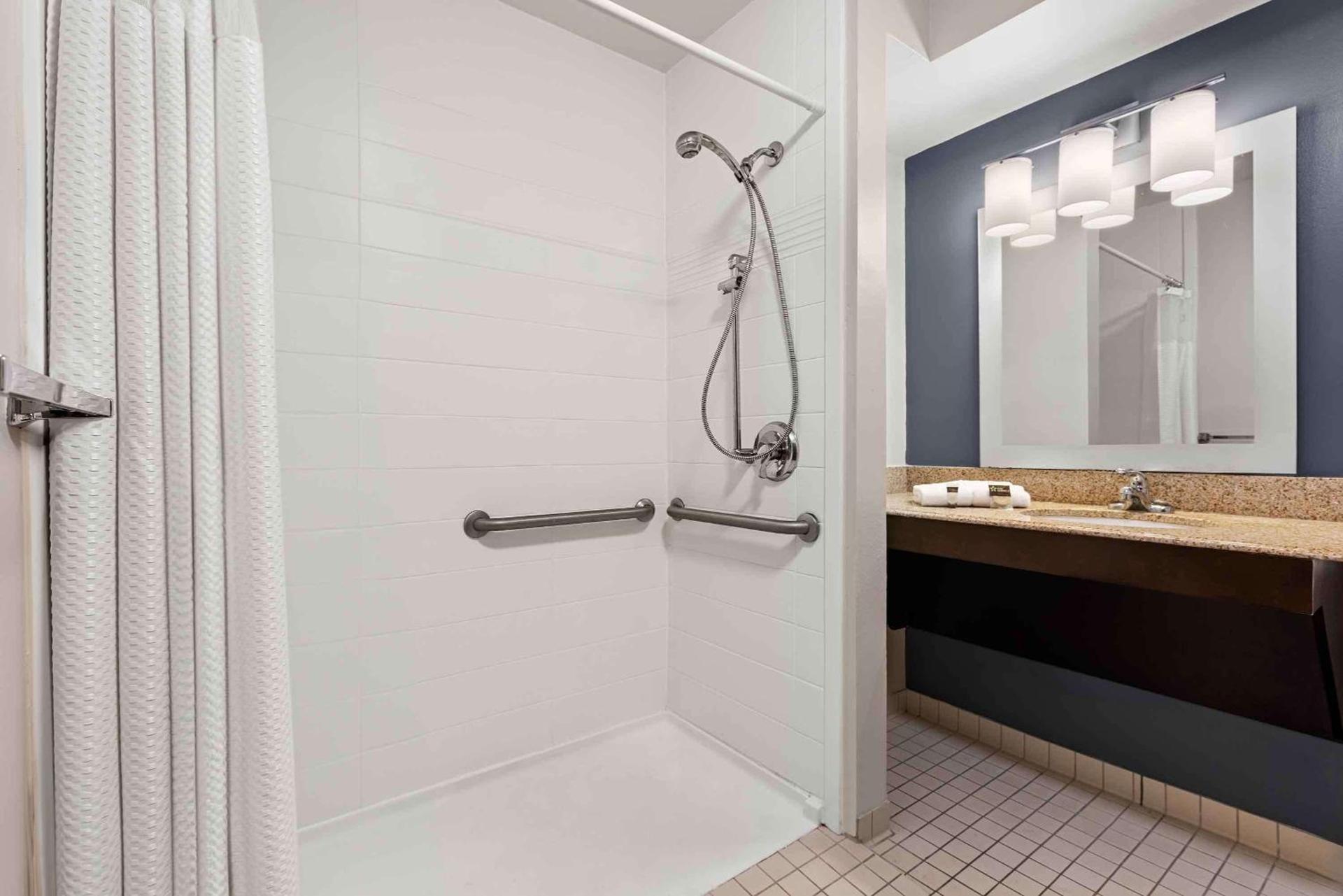 Extended Stay America Suites - St Louis - Fenton photo 50